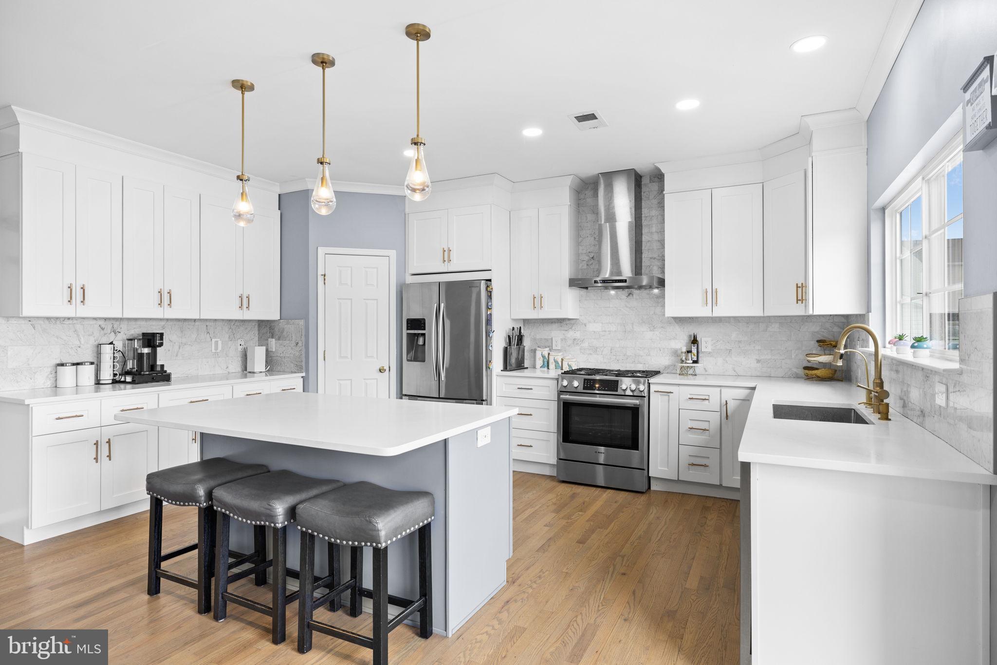 NORTH RIDGE ESTATES - Residential