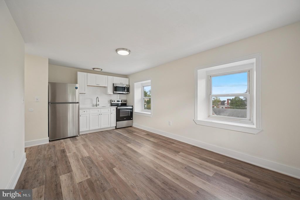 Photo of 111 W Queen Lane #3F, PHILADELPHIA, PA 19144 (MLS # PAPH2546610)