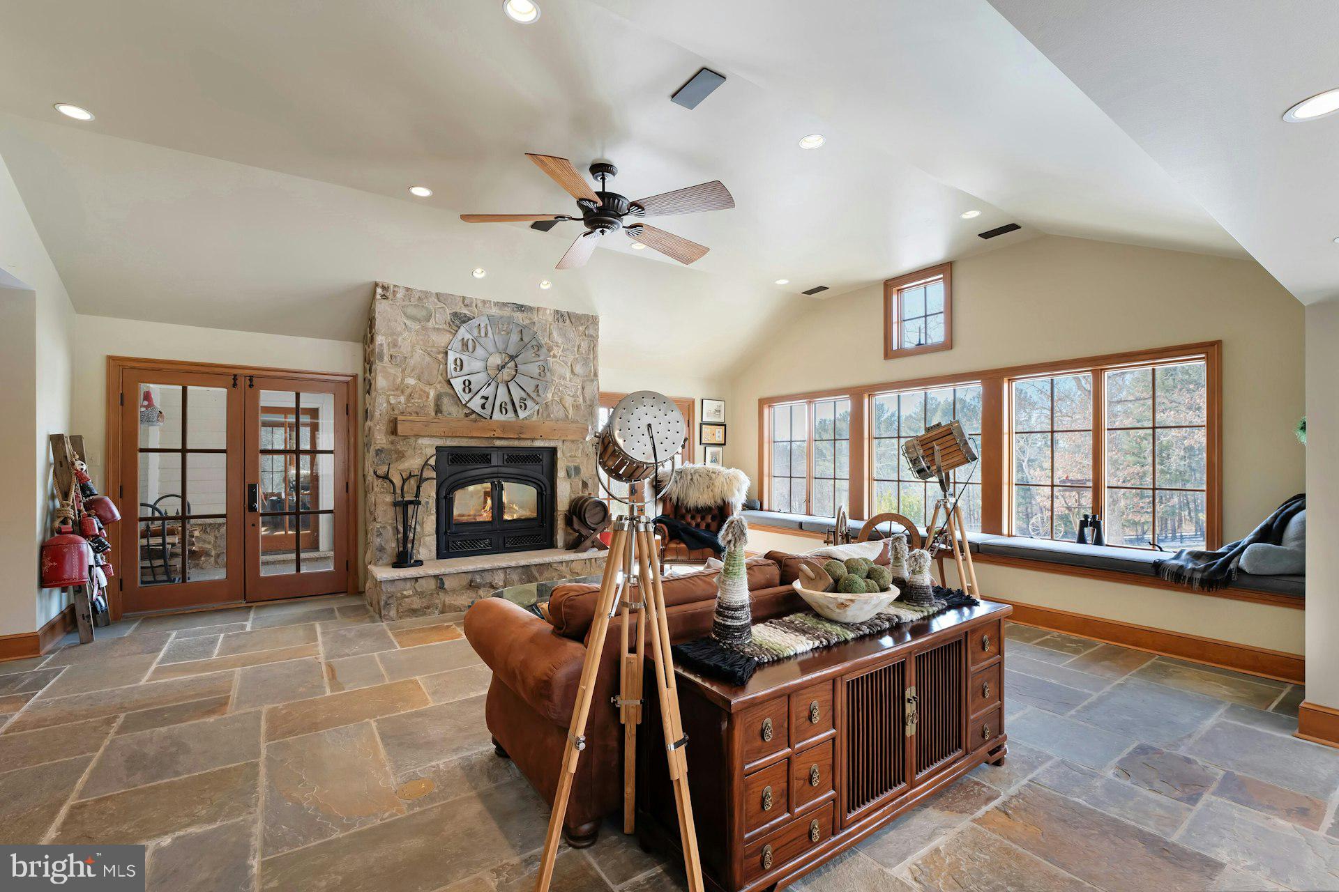 LUCKETTS - Residential