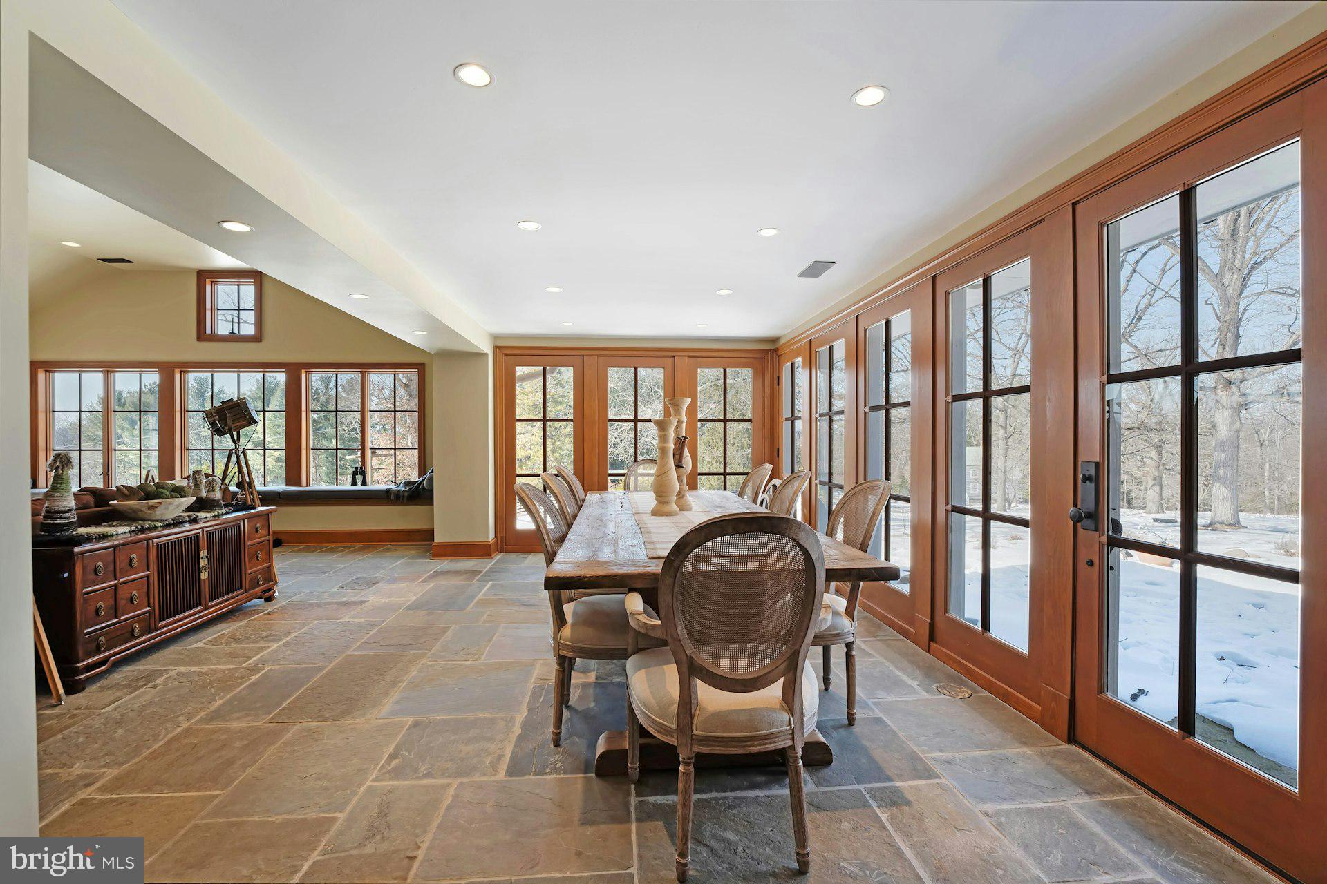 LUCKETTS - Residential