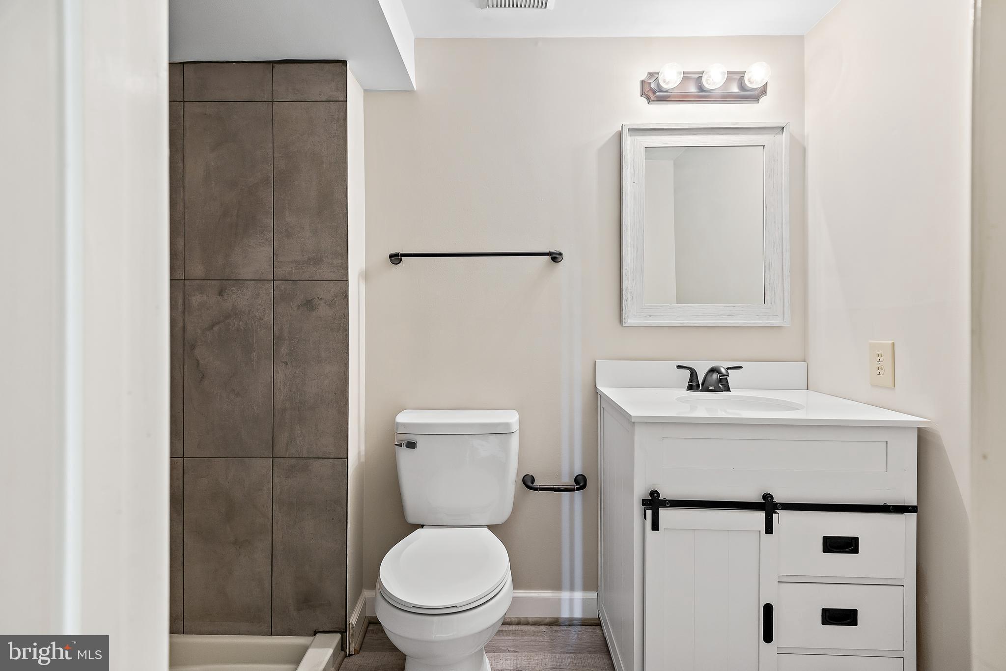 AVENEL - Residential