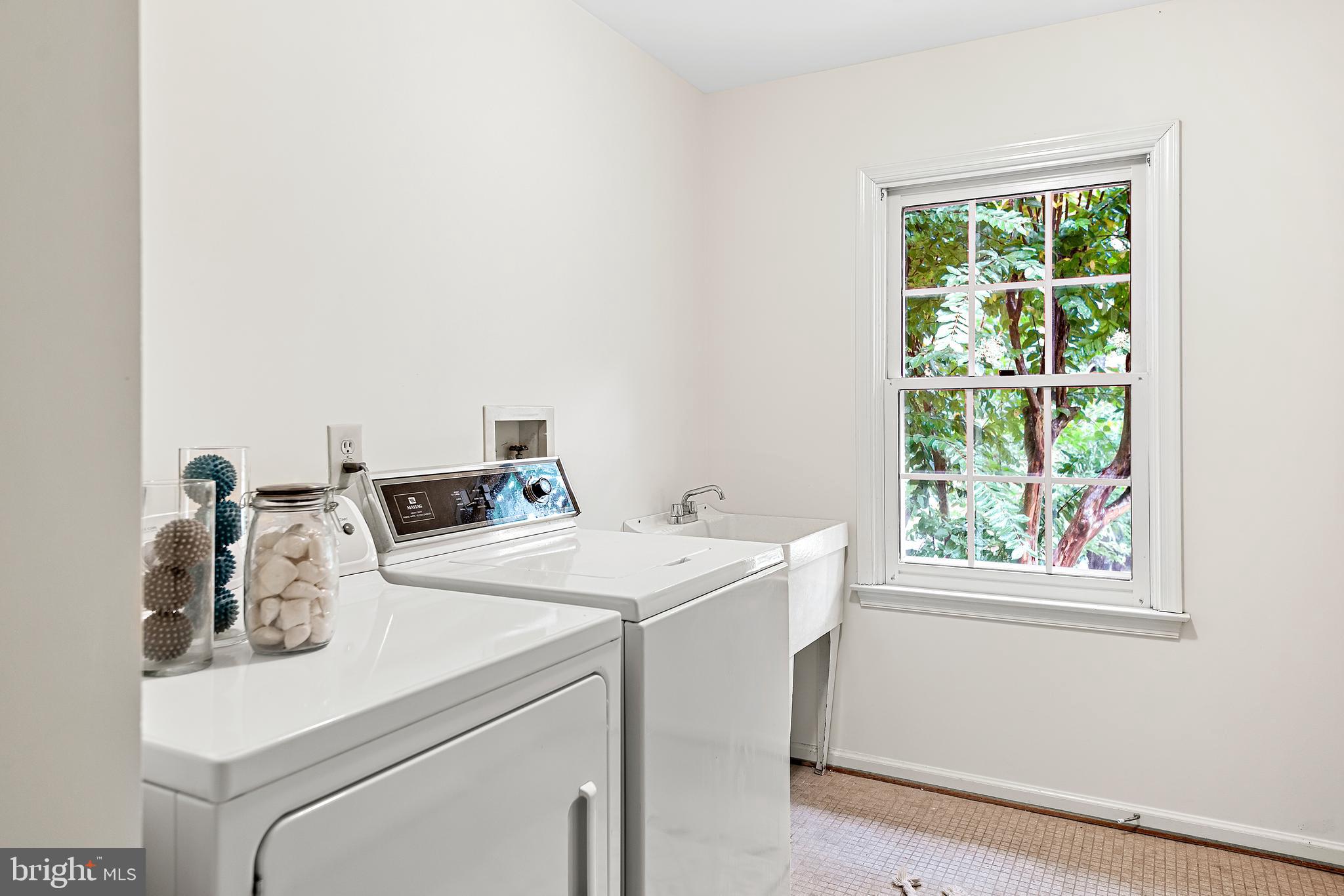 AVENEL - Residential