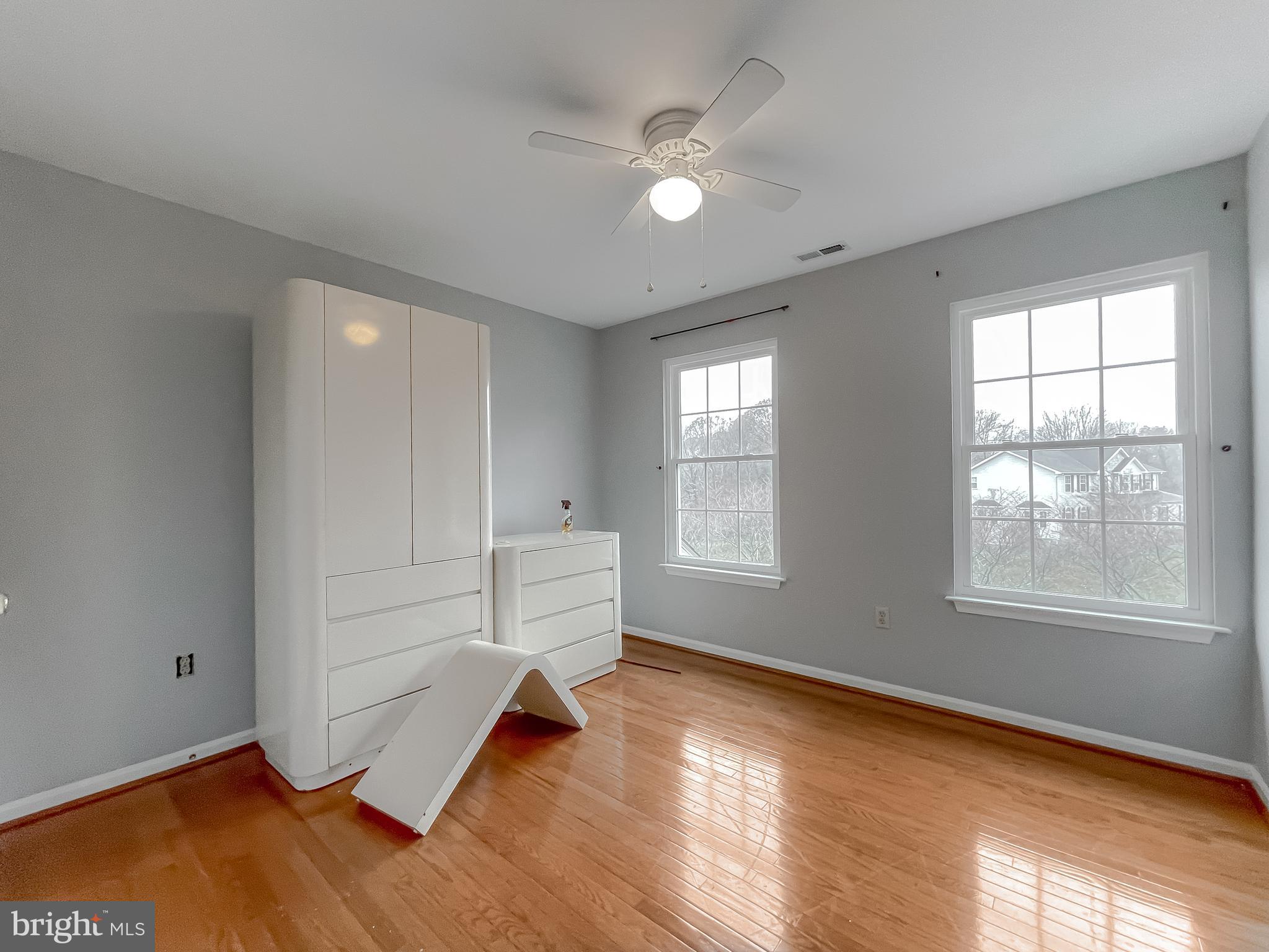 WOODHAVEN - Residential