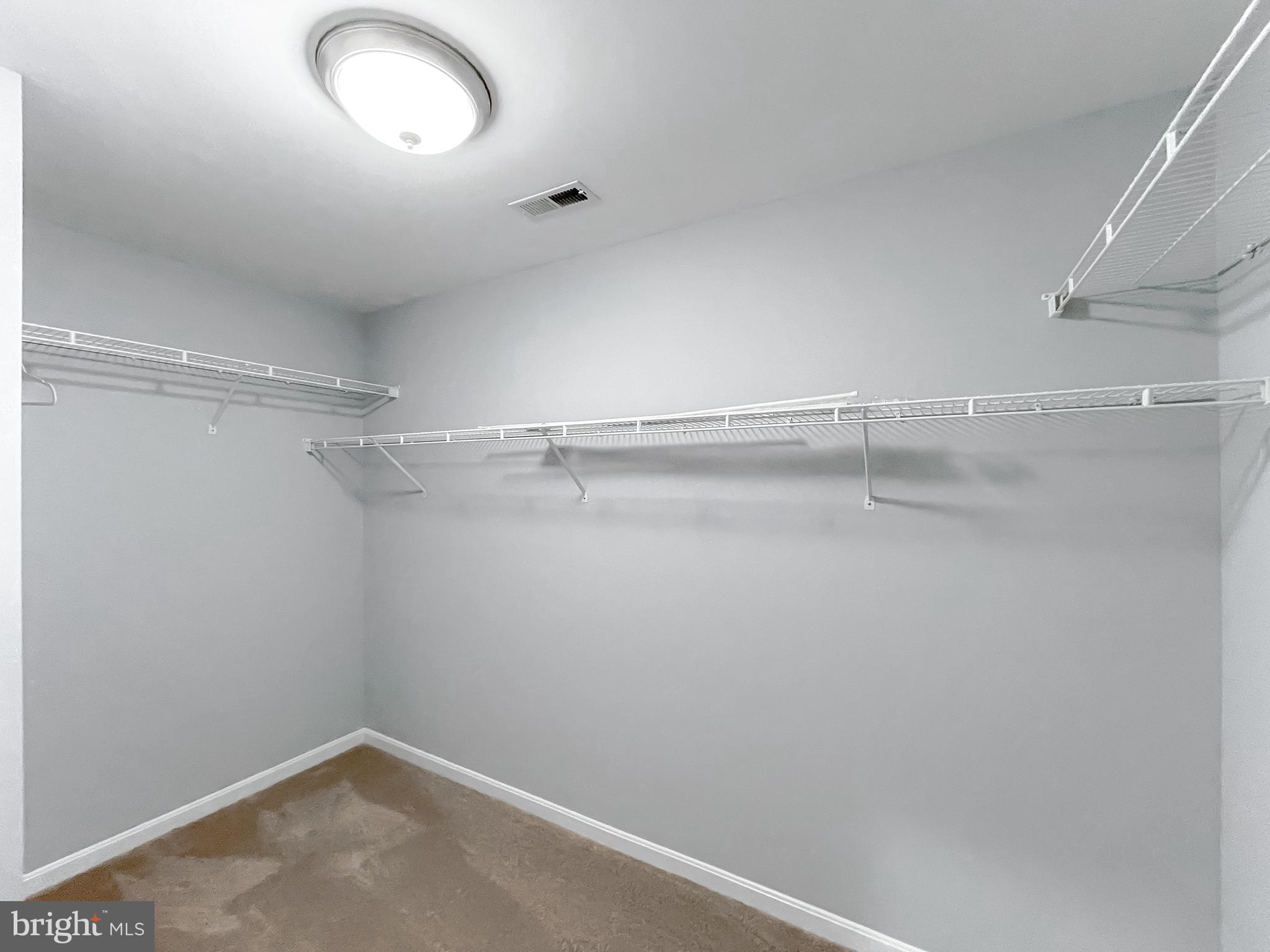 WOODHAVEN - Residential