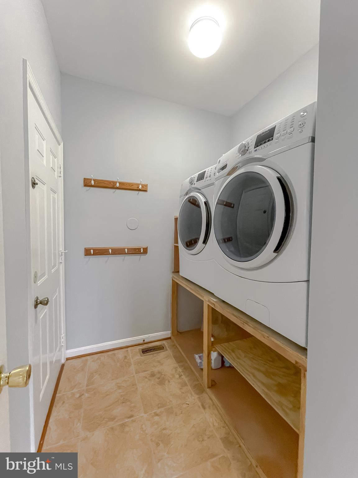 WOODHAVEN - Residential