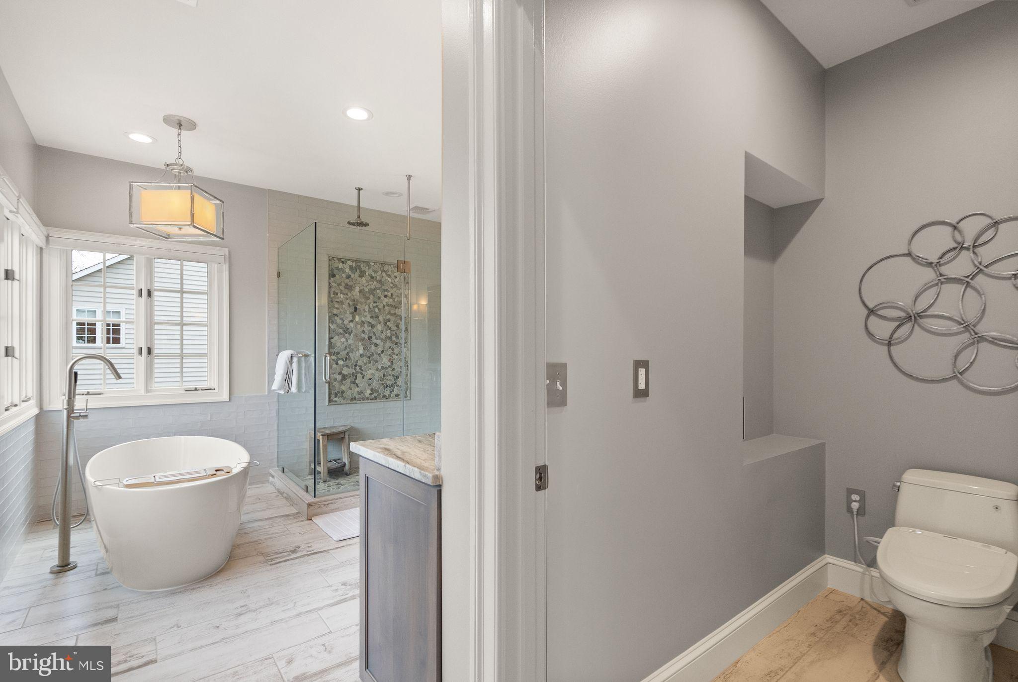 CEDAR CHASE - Residential