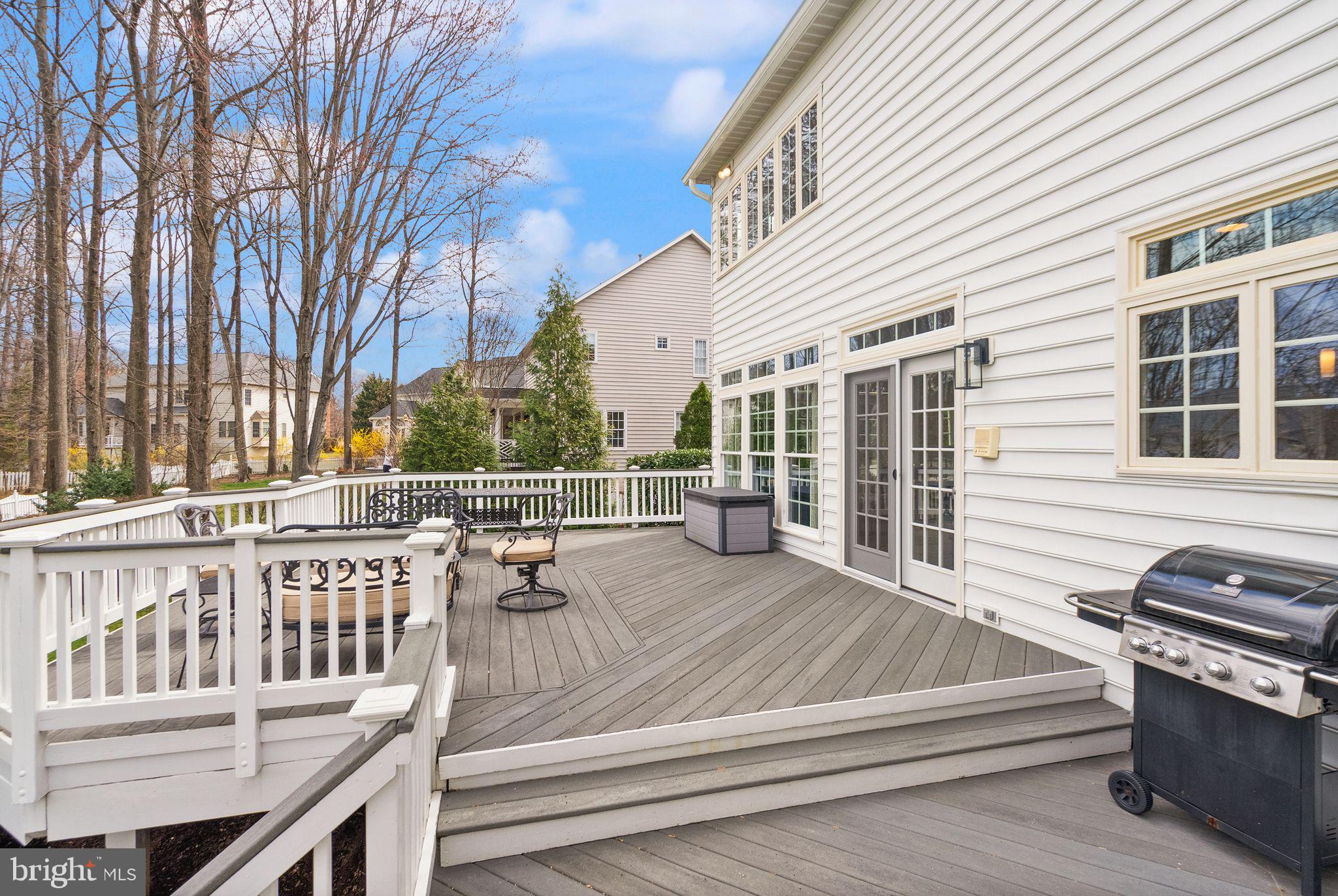 CEDAR CHASE - Residential