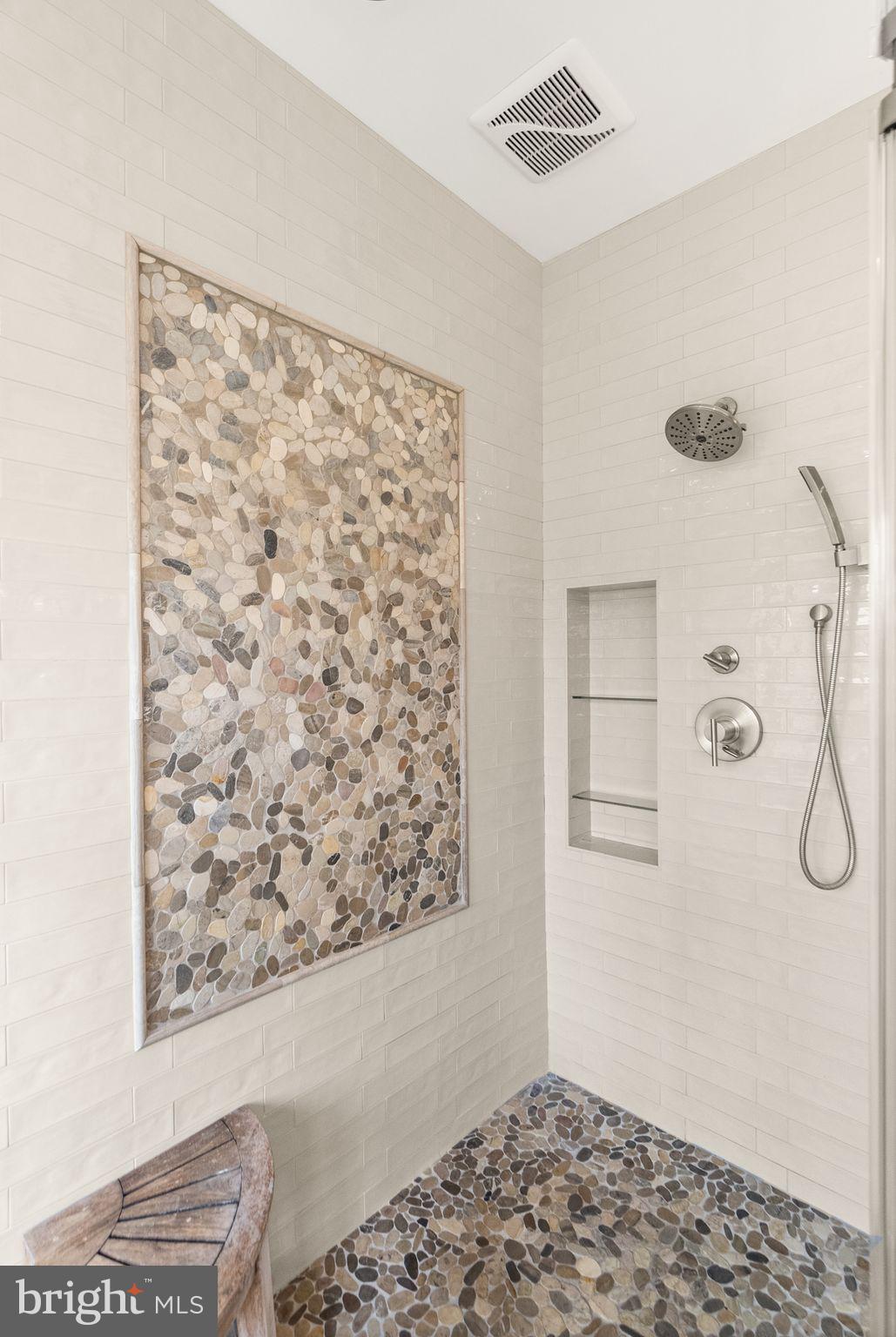 CEDAR CHASE - Residential