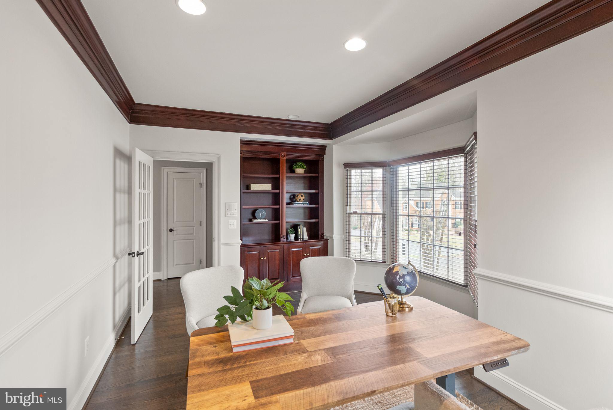 CEDAR CHASE - Residential