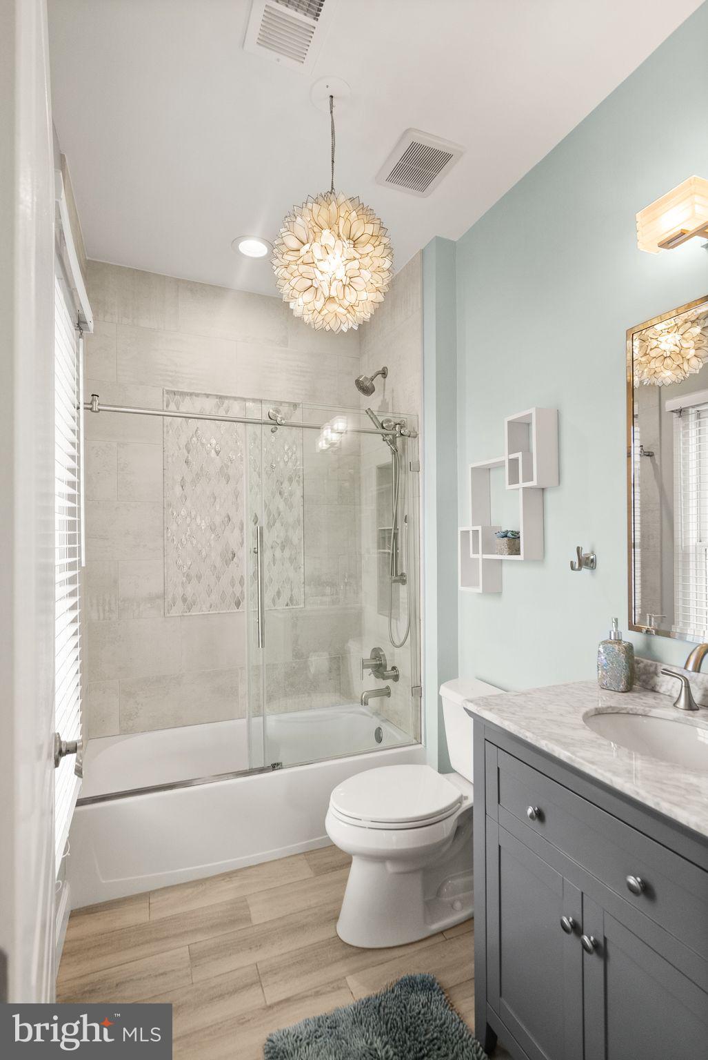 CEDAR CHASE - Residential