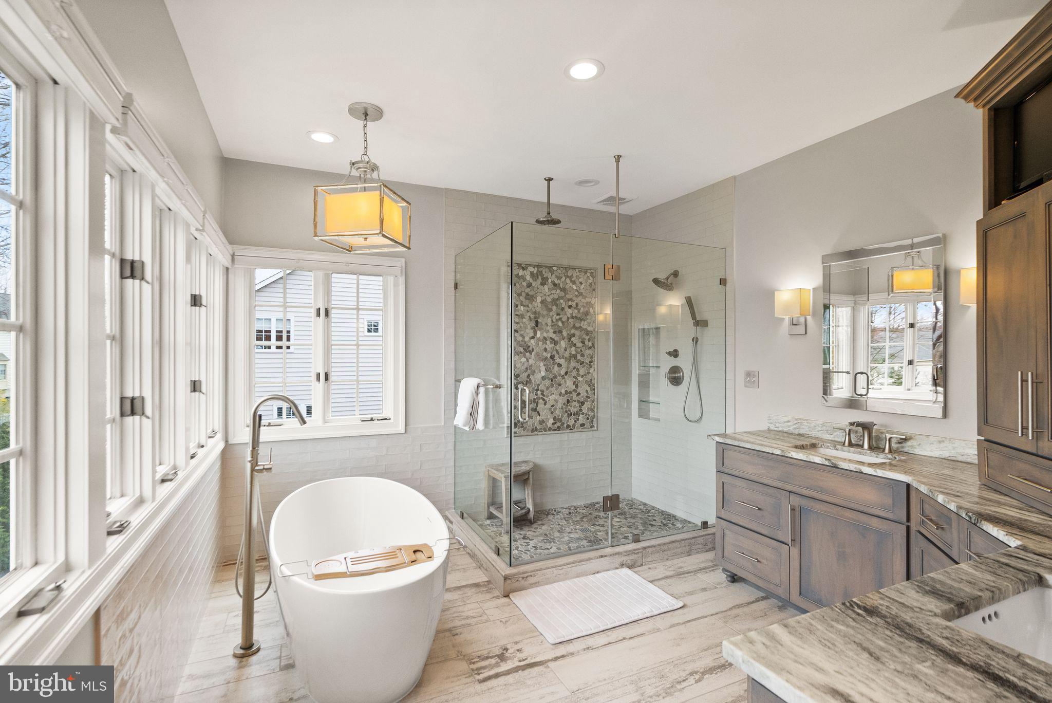 CEDAR CHASE - Residential