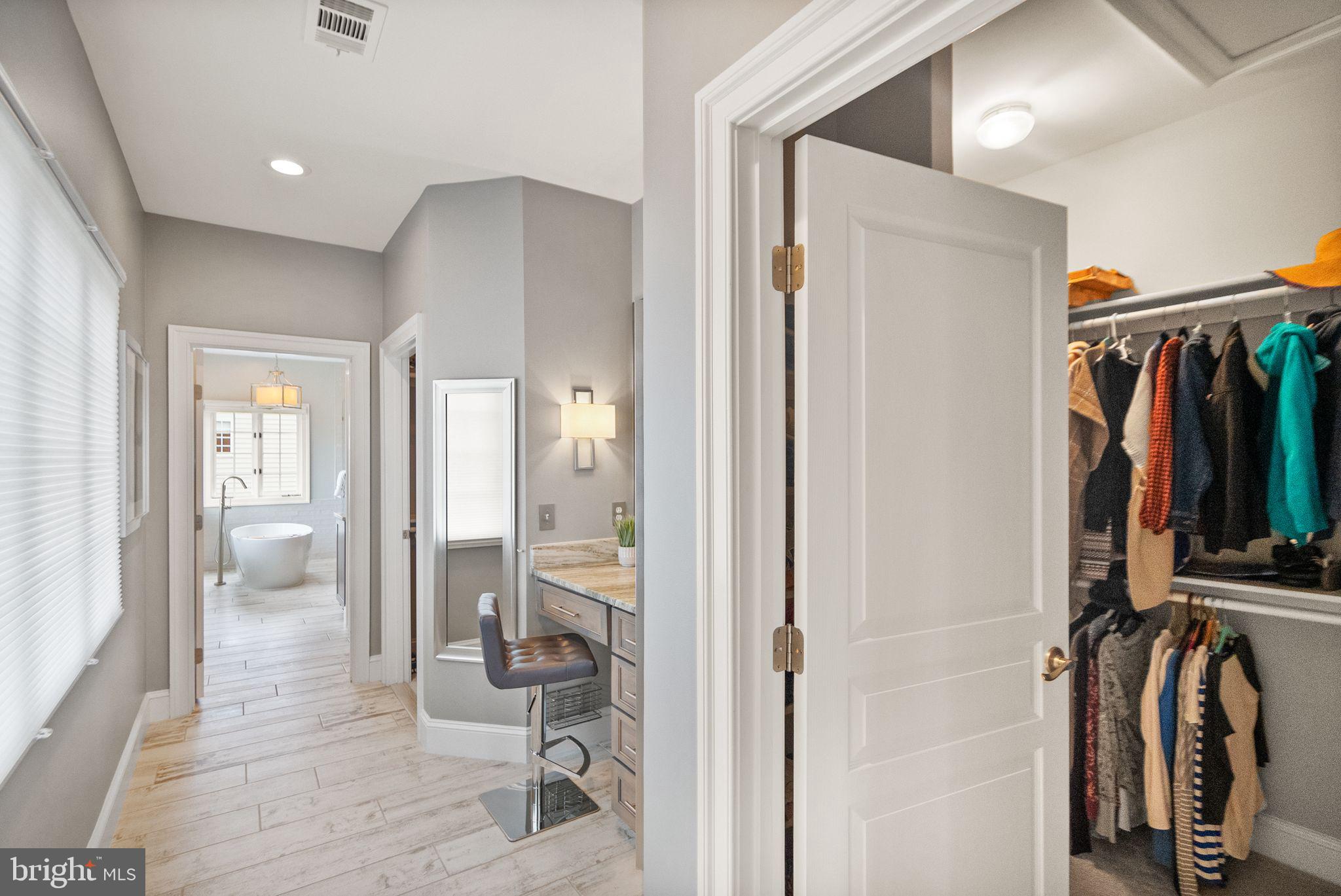 CEDAR CHASE - Residential