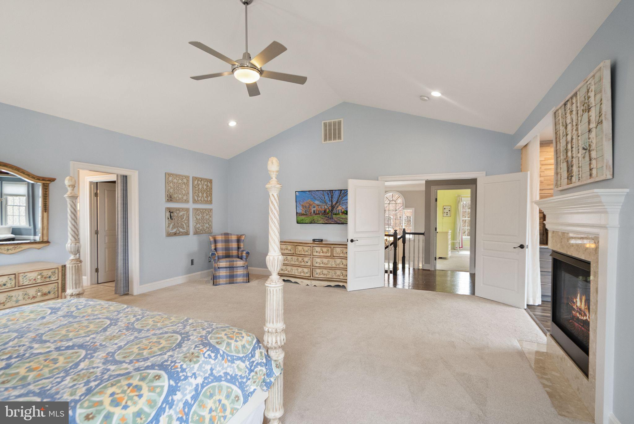 CEDAR CHASE - Residential