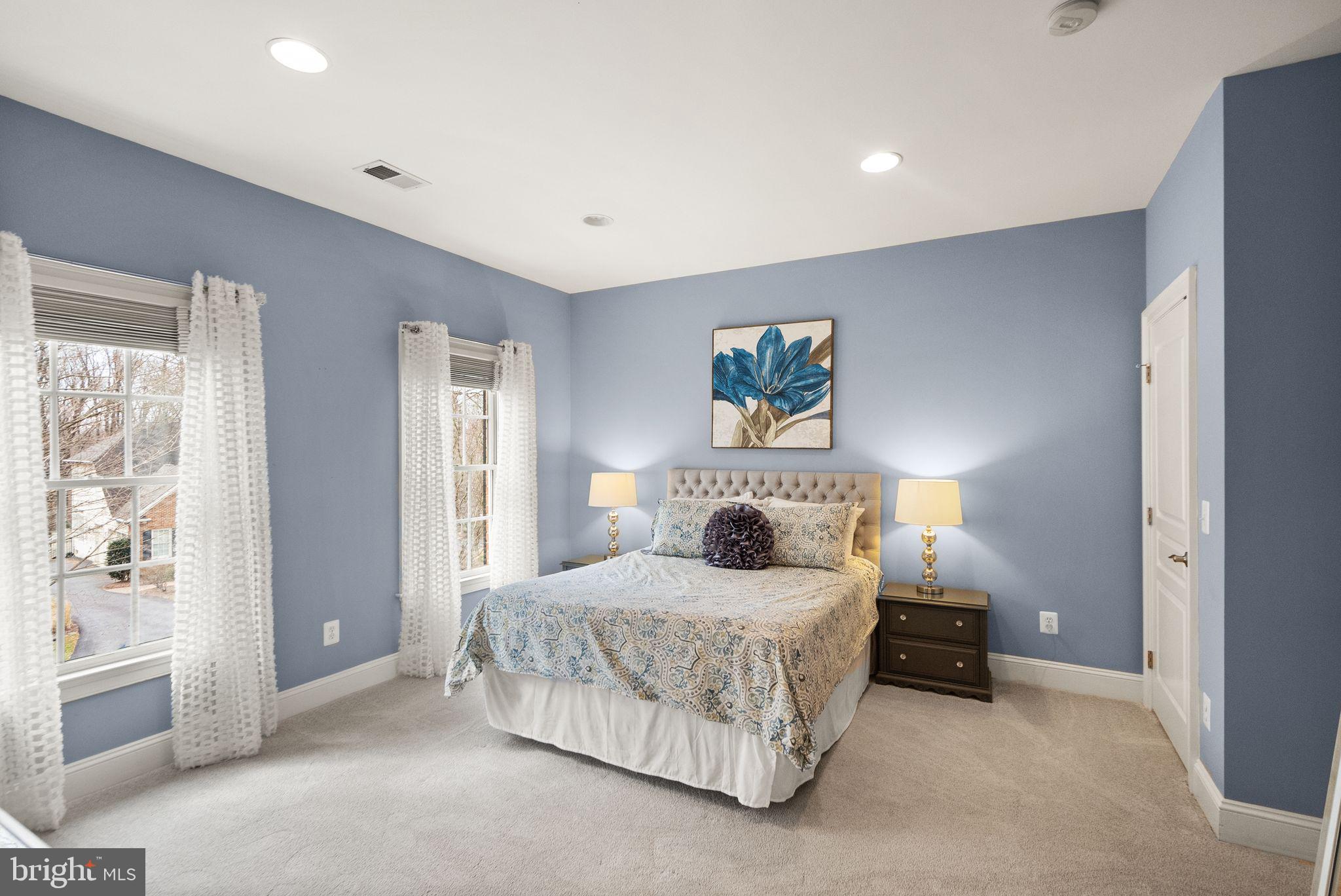 CEDAR CHASE - Residential