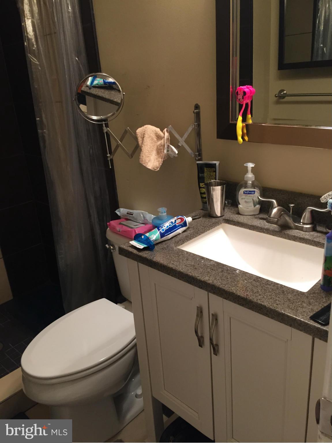 IRONGATE - Residential Lease