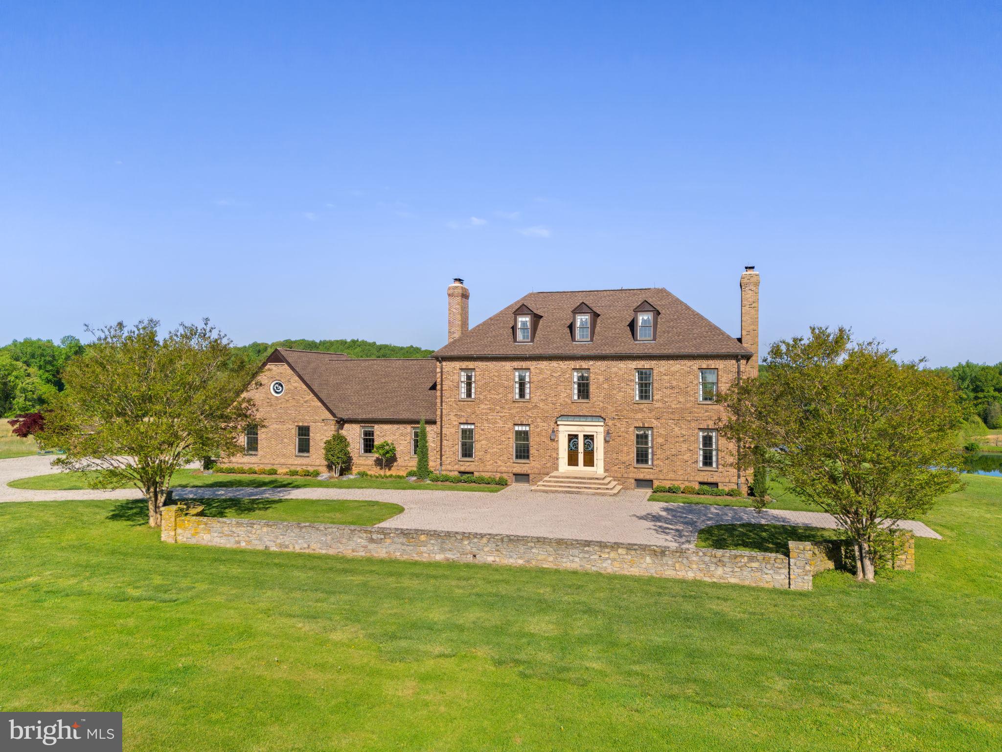 THE PLAINS - Residential