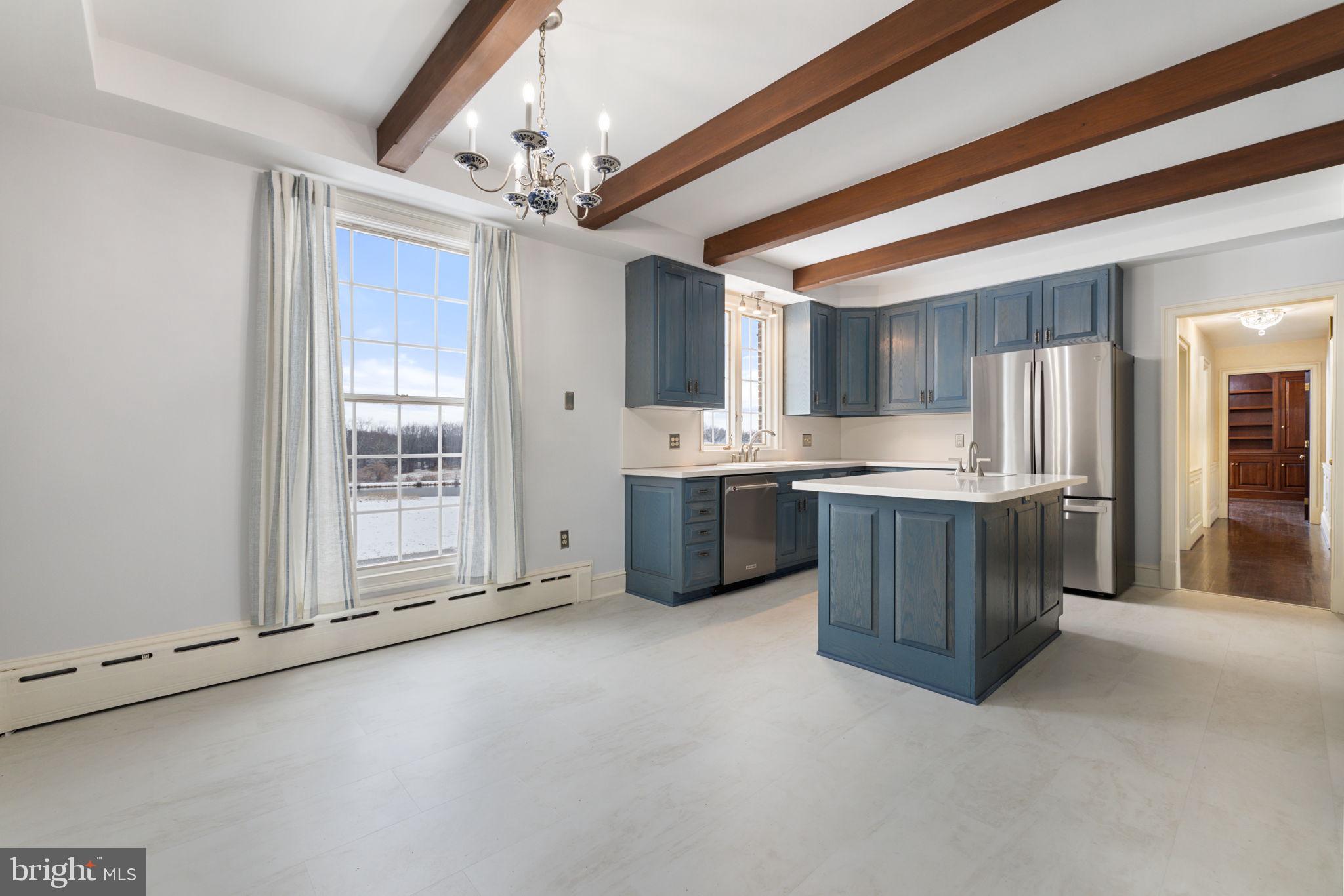 THE PLAINS - Residential