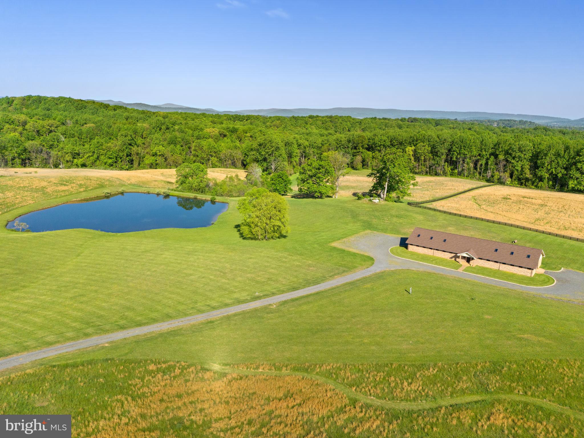 THE PLAINS - Residential