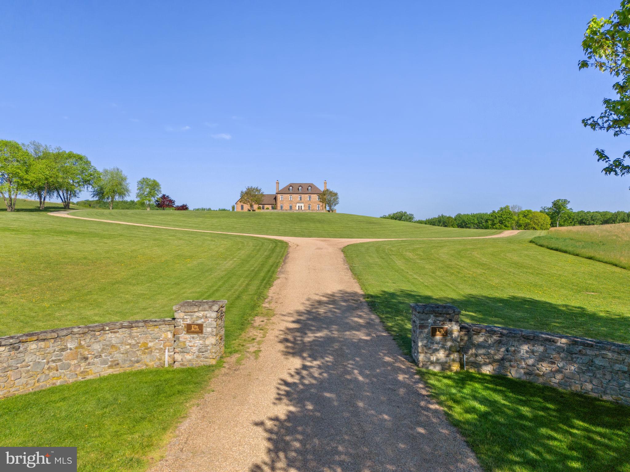 THE PLAINS - Residential