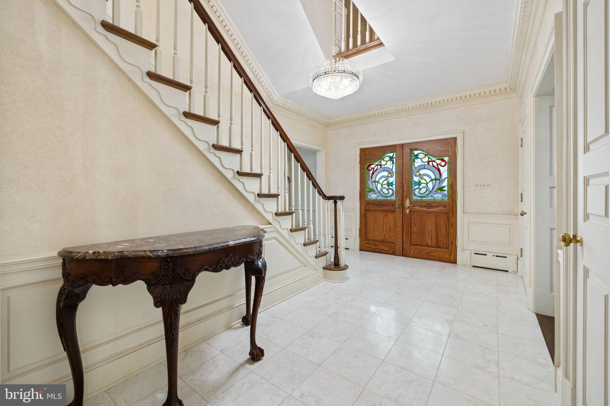 THE PLAINS - Residential