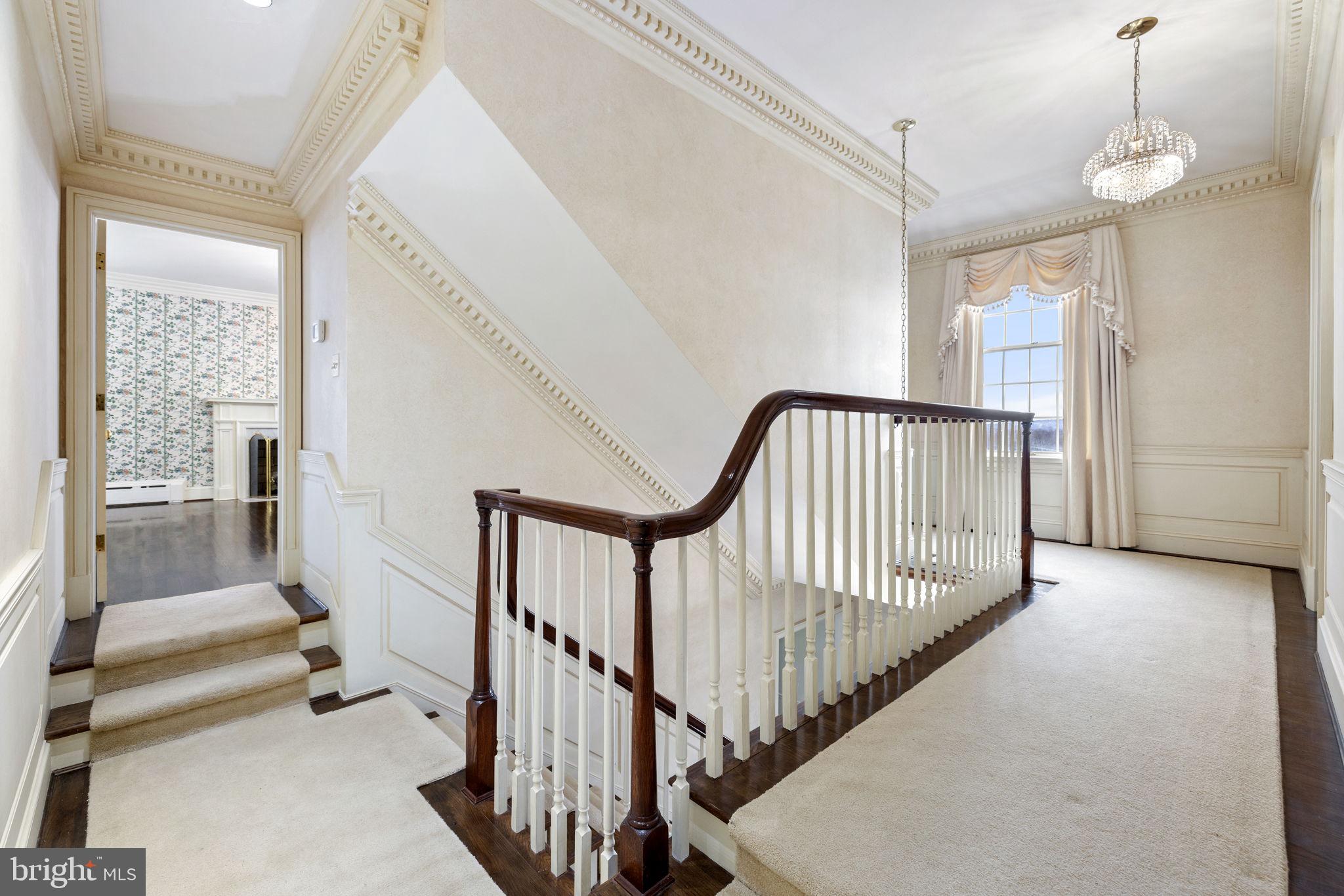 THE PLAINS - Residential