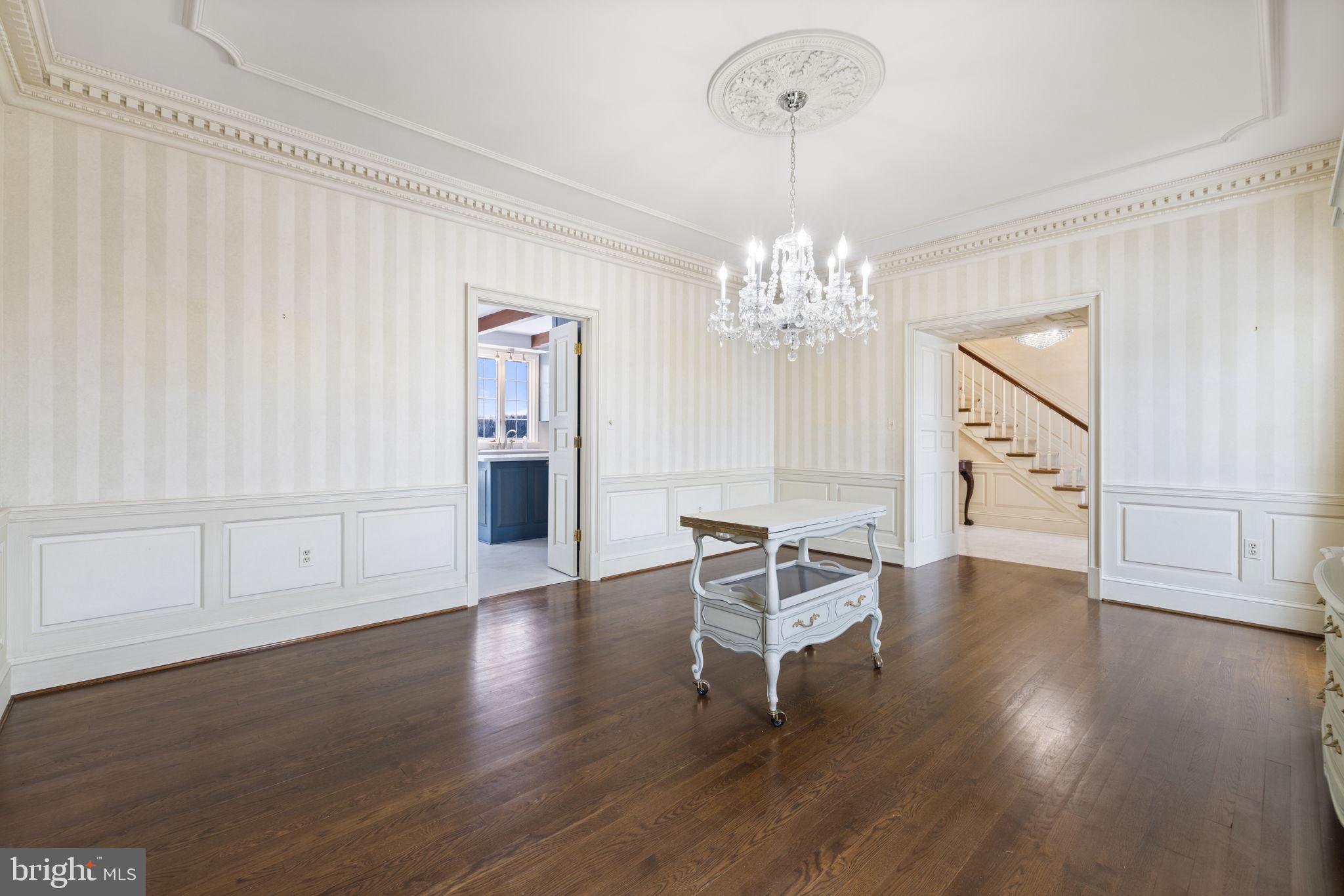 THE PLAINS - Residential