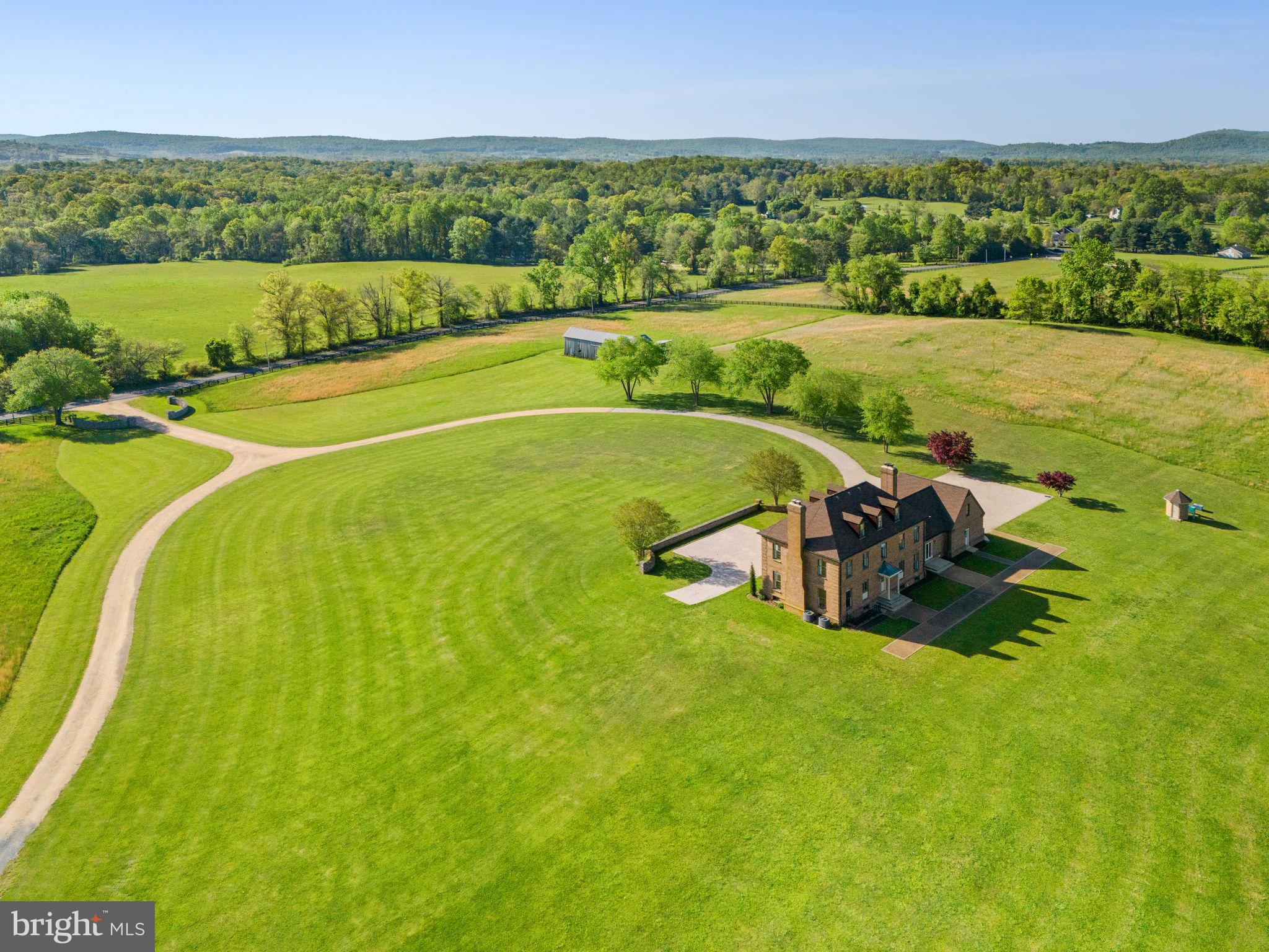 THE PLAINS - Residential