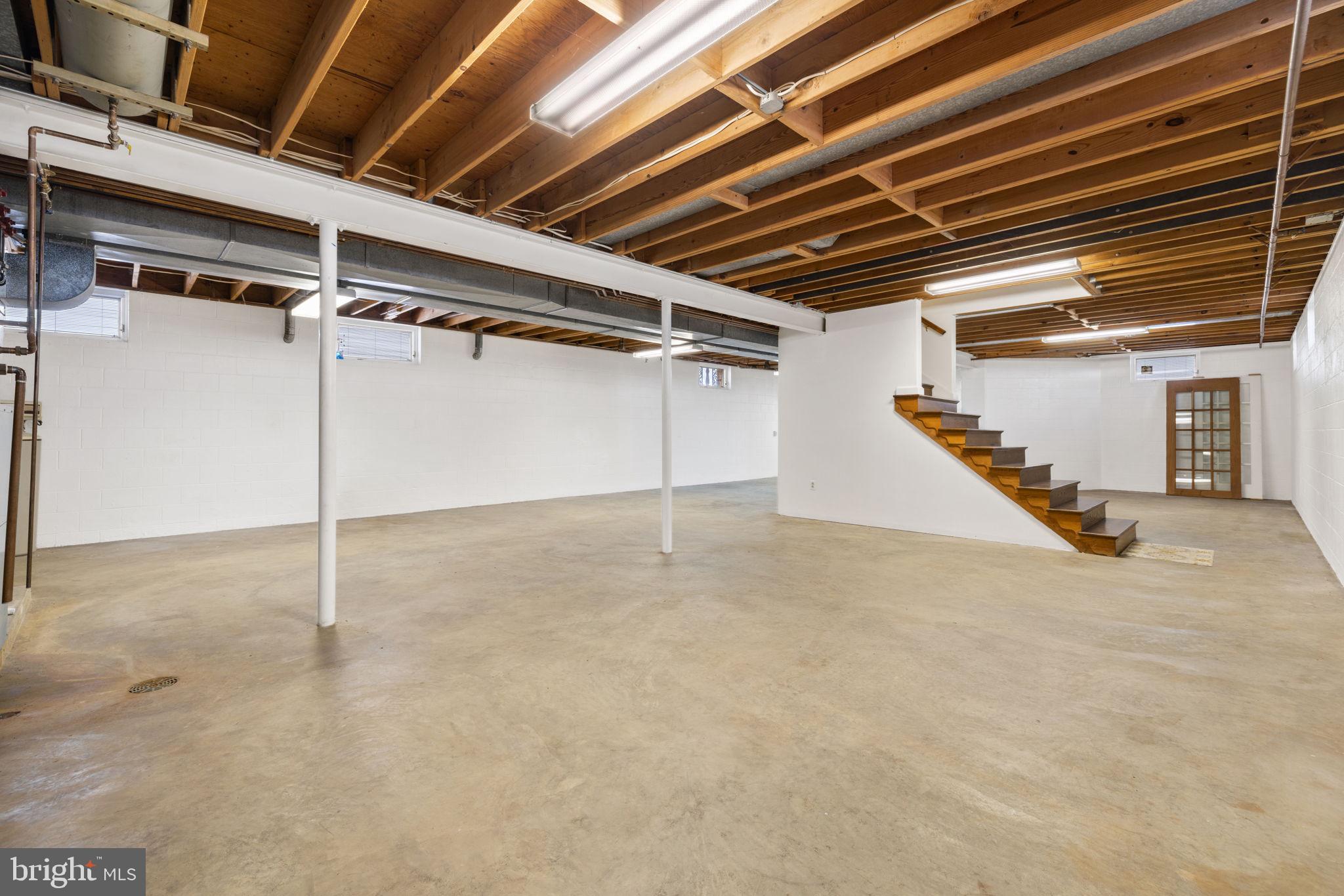 THE PLAINS - Residential