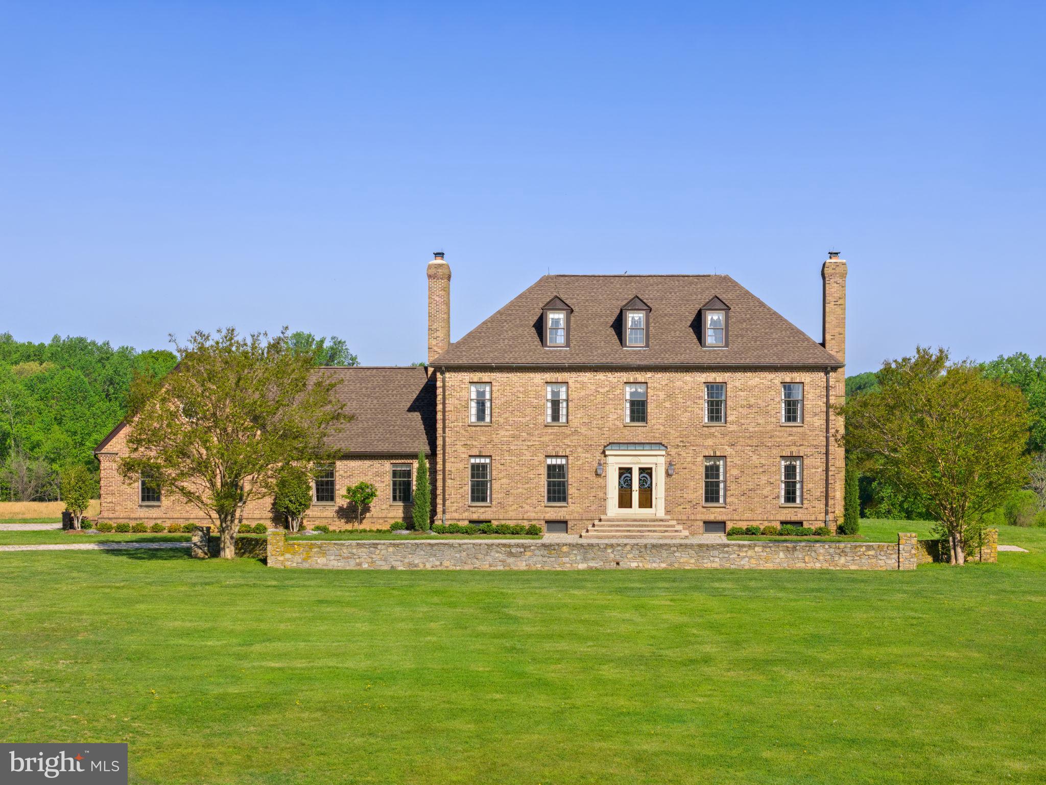 THE PLAINS - Residential