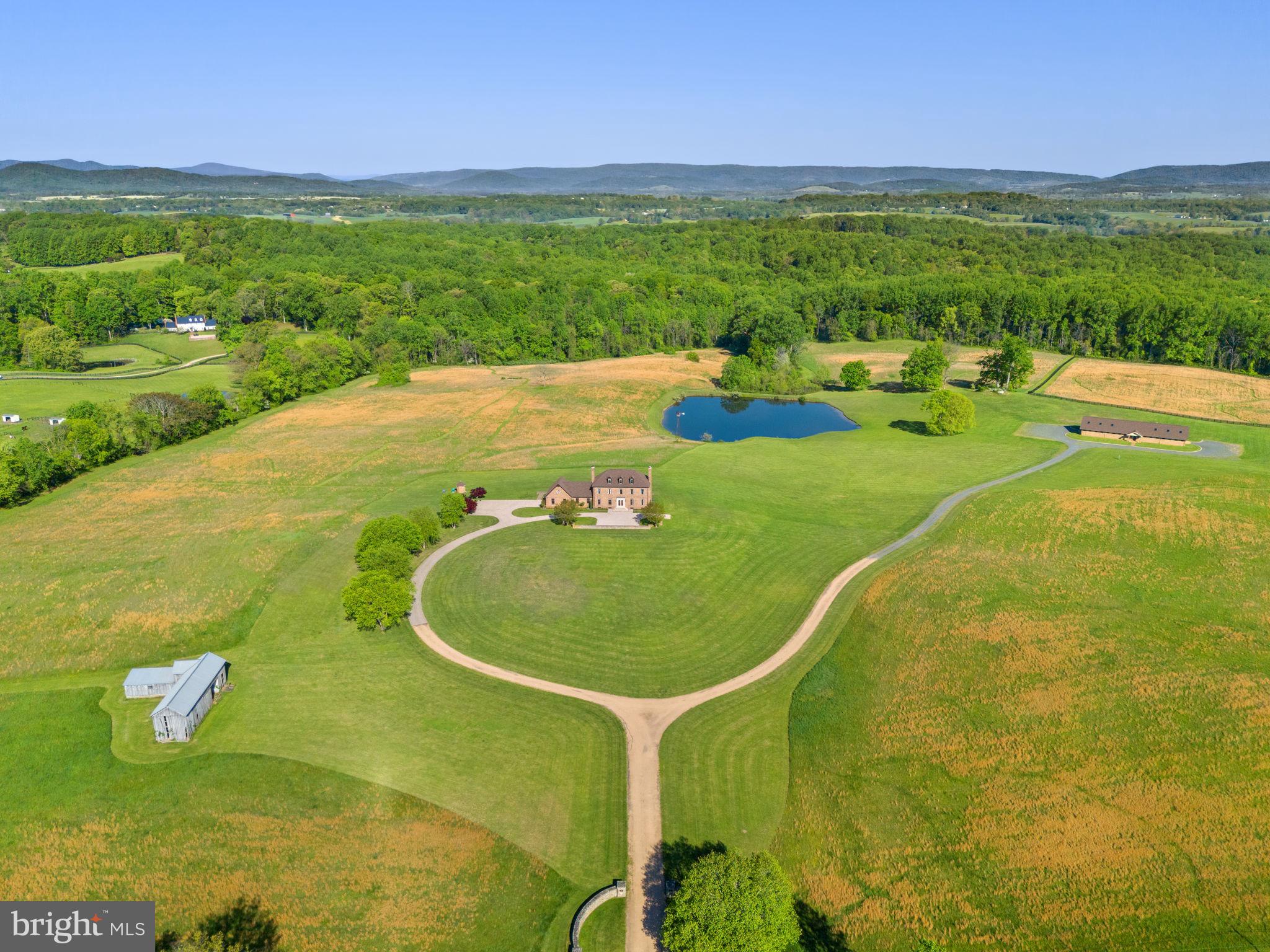 THE PLAINS - Residential