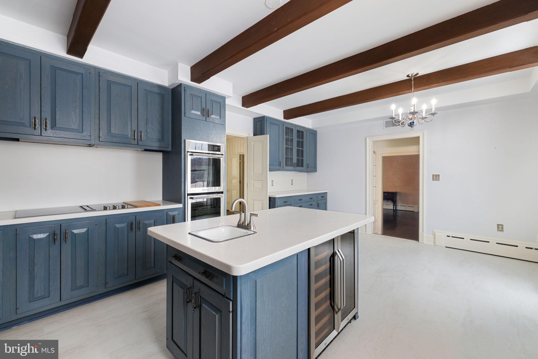 THE PLAINS - Residential