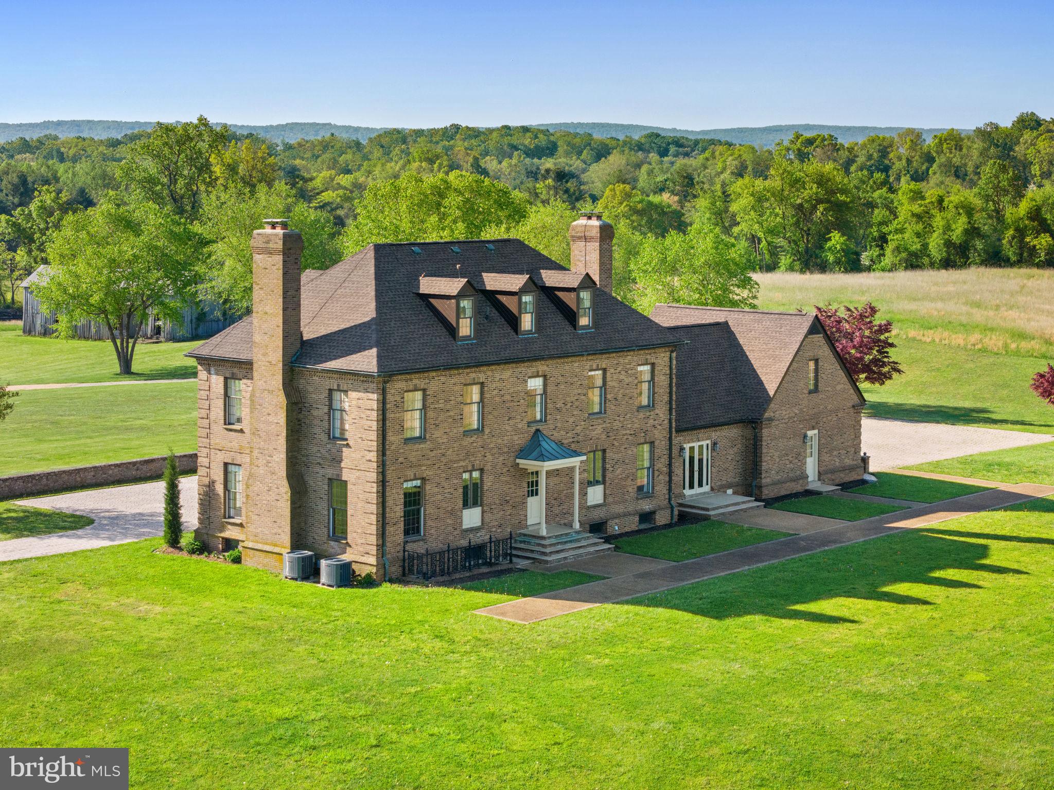 THE PLAINS - Residential