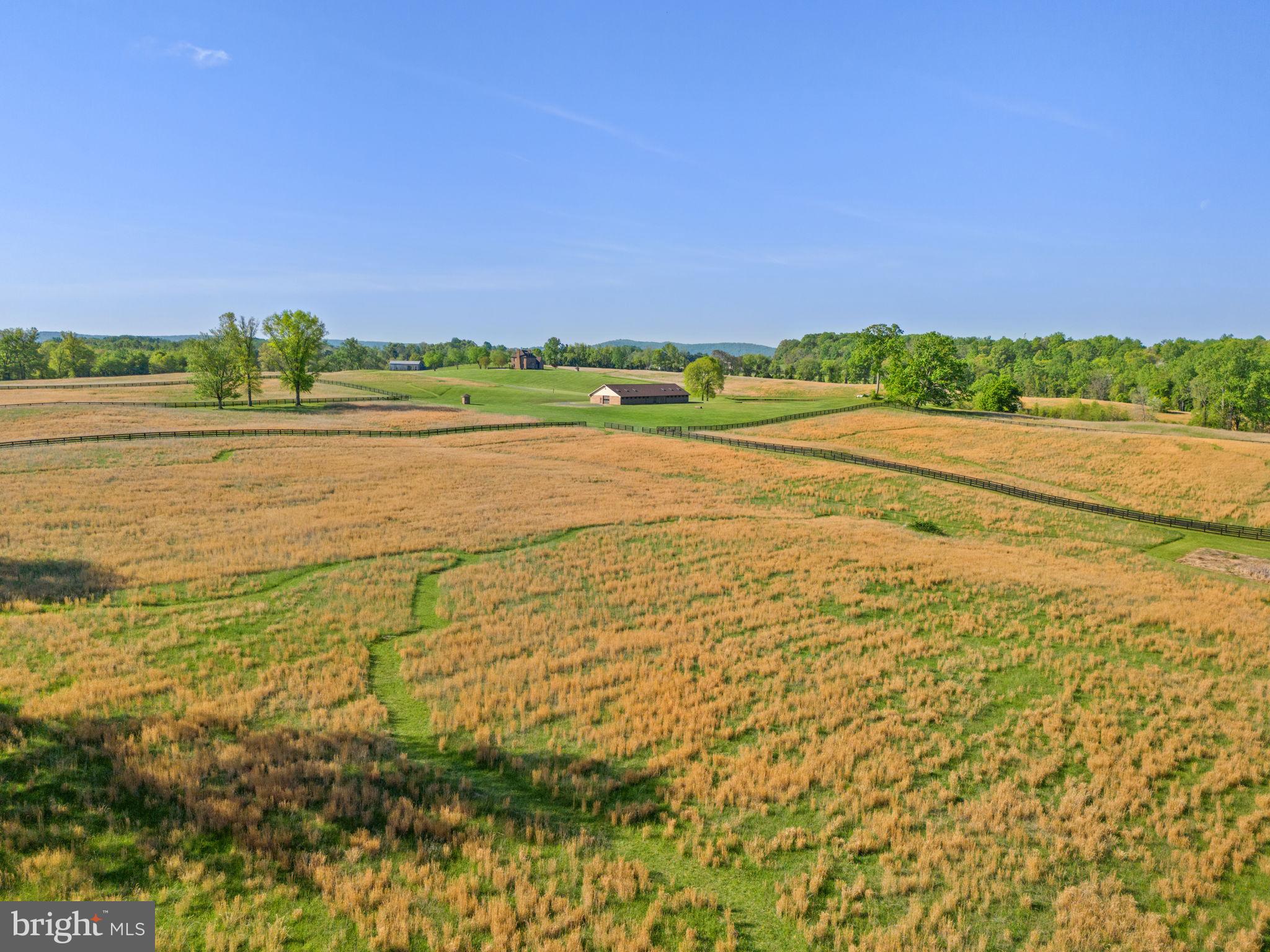 THE PLAINS - Residential