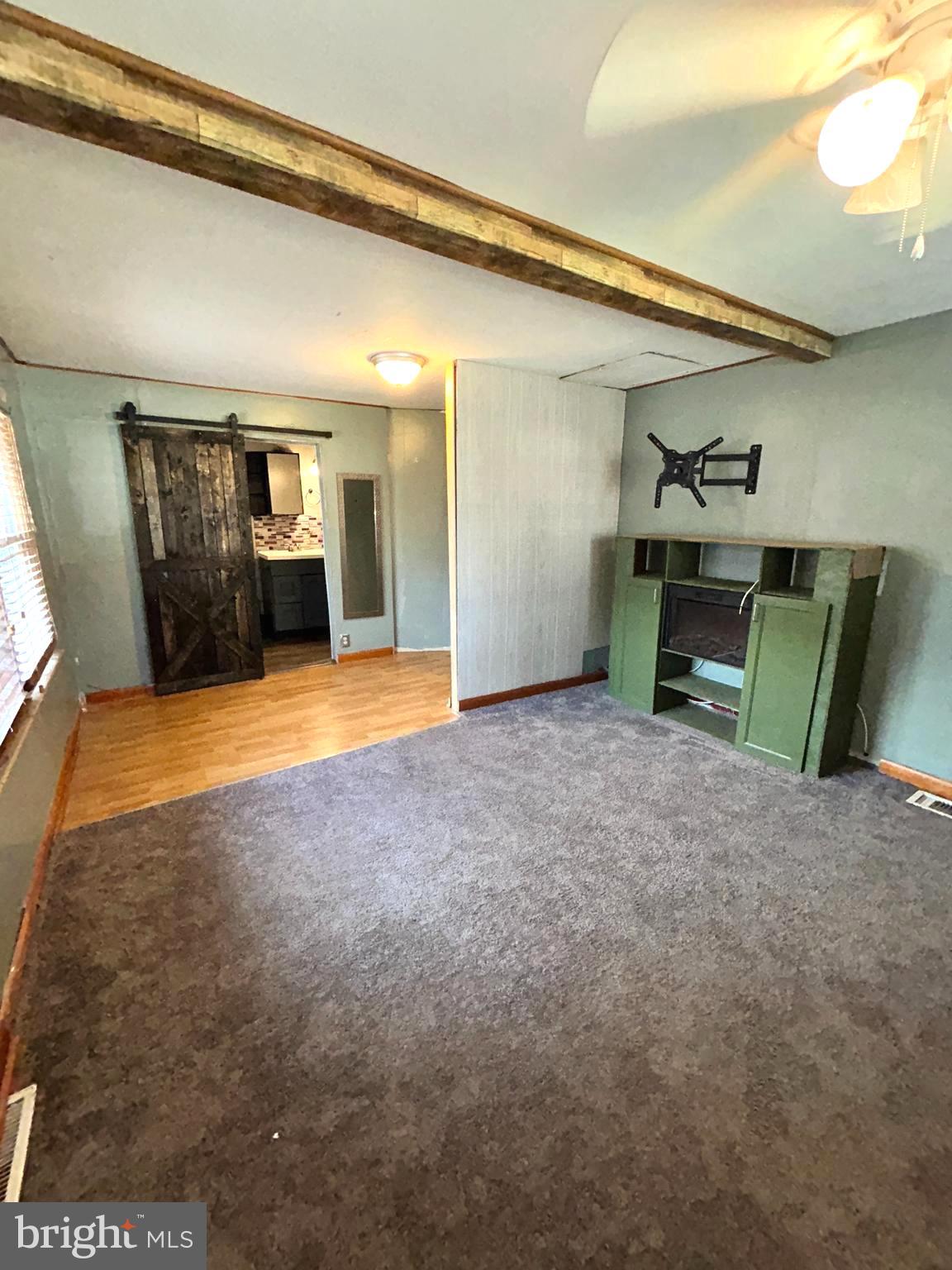 ORCHARD HILLS - Residential Lease