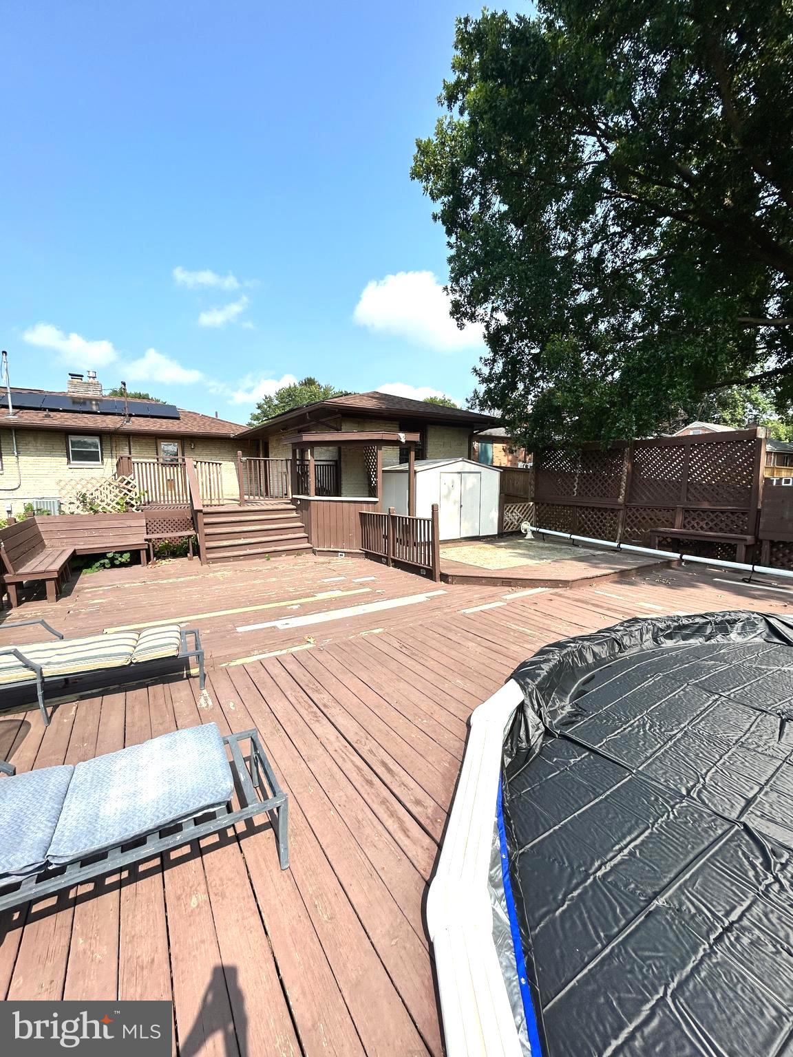 ORCHARD HILLS - Residential Lease