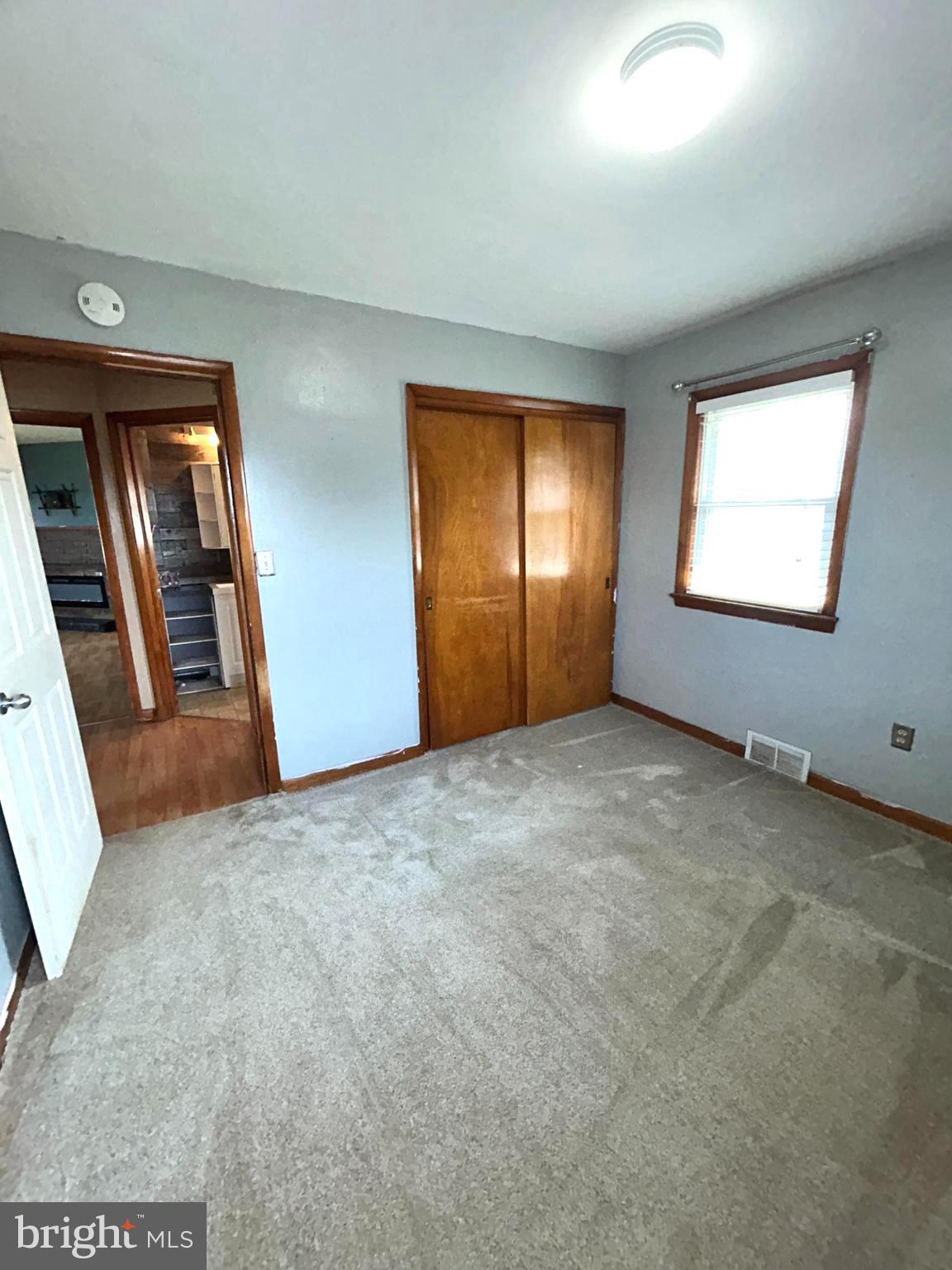 ORCHARD HILLS - Residential Lease