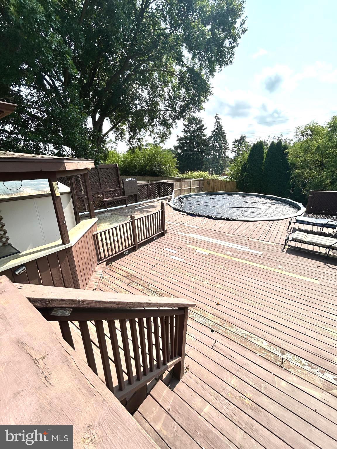 ORCHARD HILLS - Residential Lease