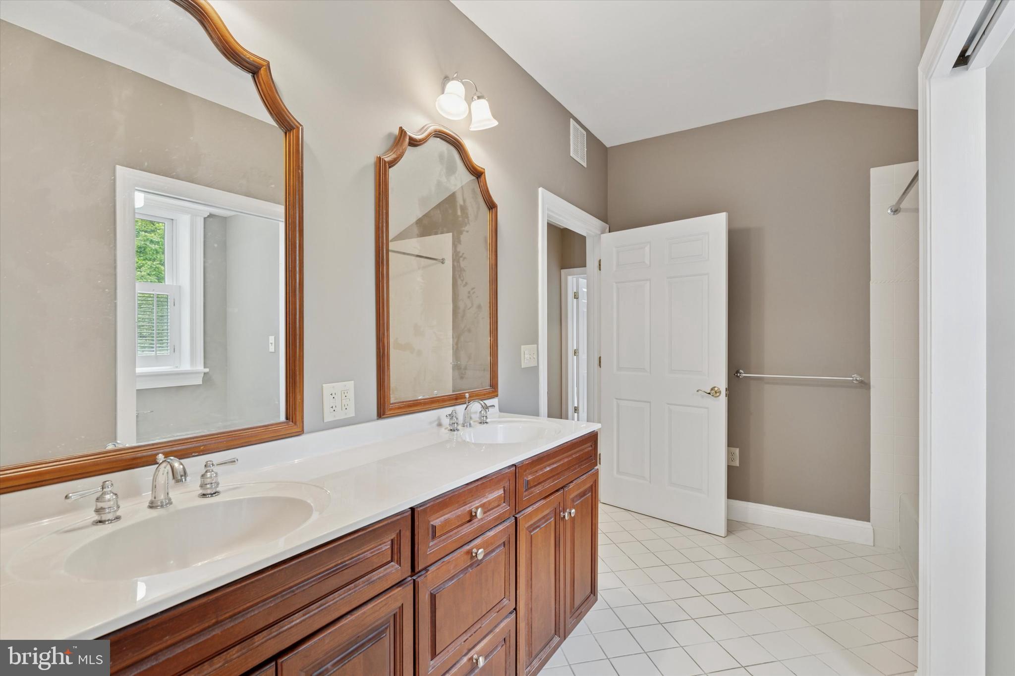 GLEN MILLS - Residential