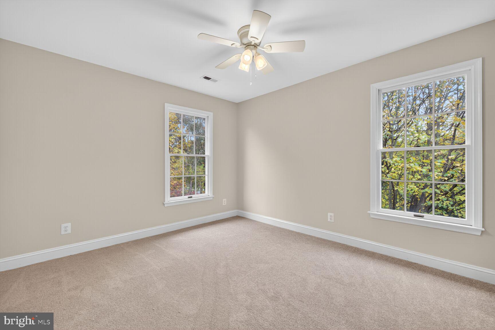 DECOVERLY ADVENTURE - Residential