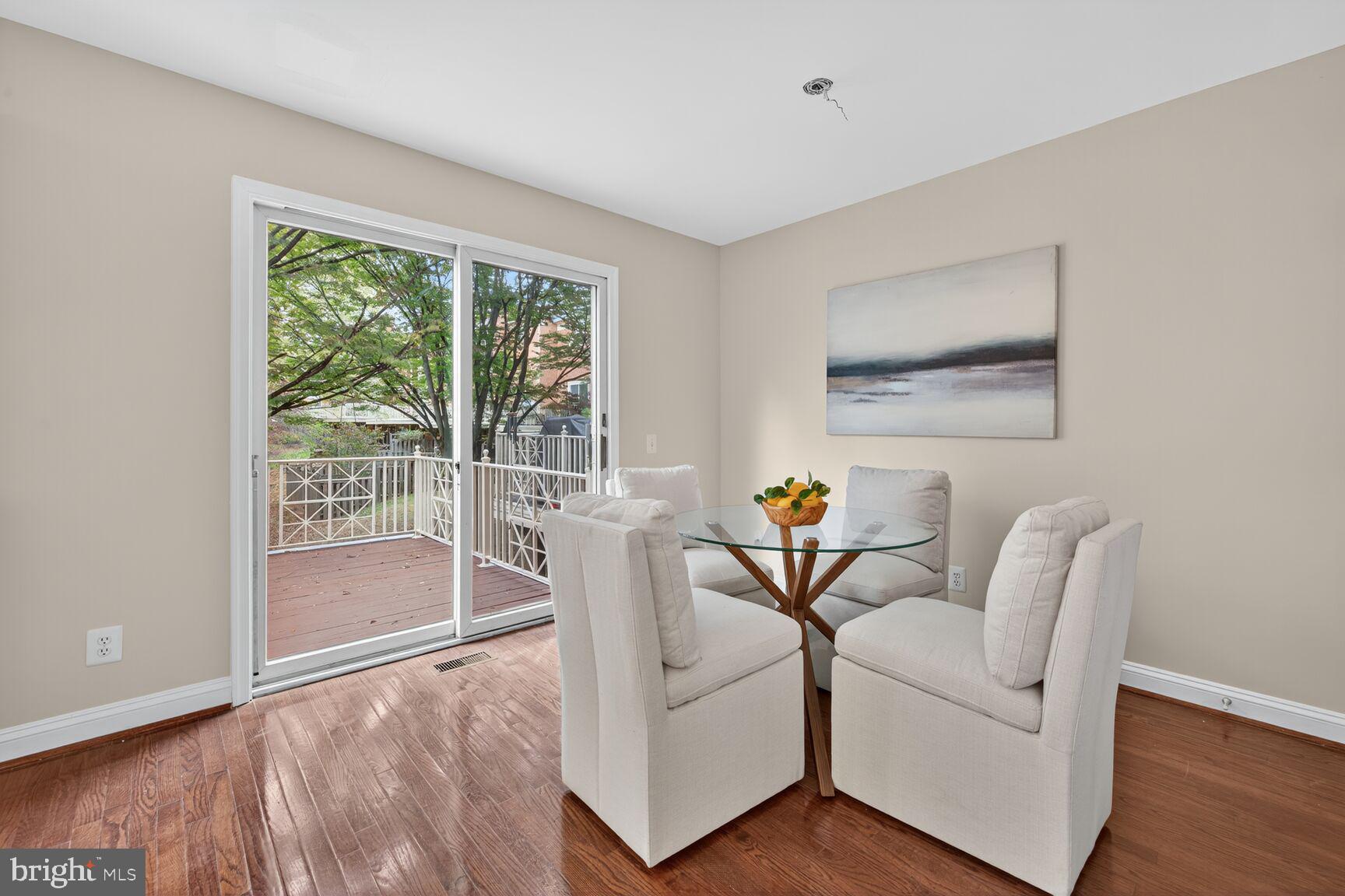 DECOVERLY ADVENTURE - Residential