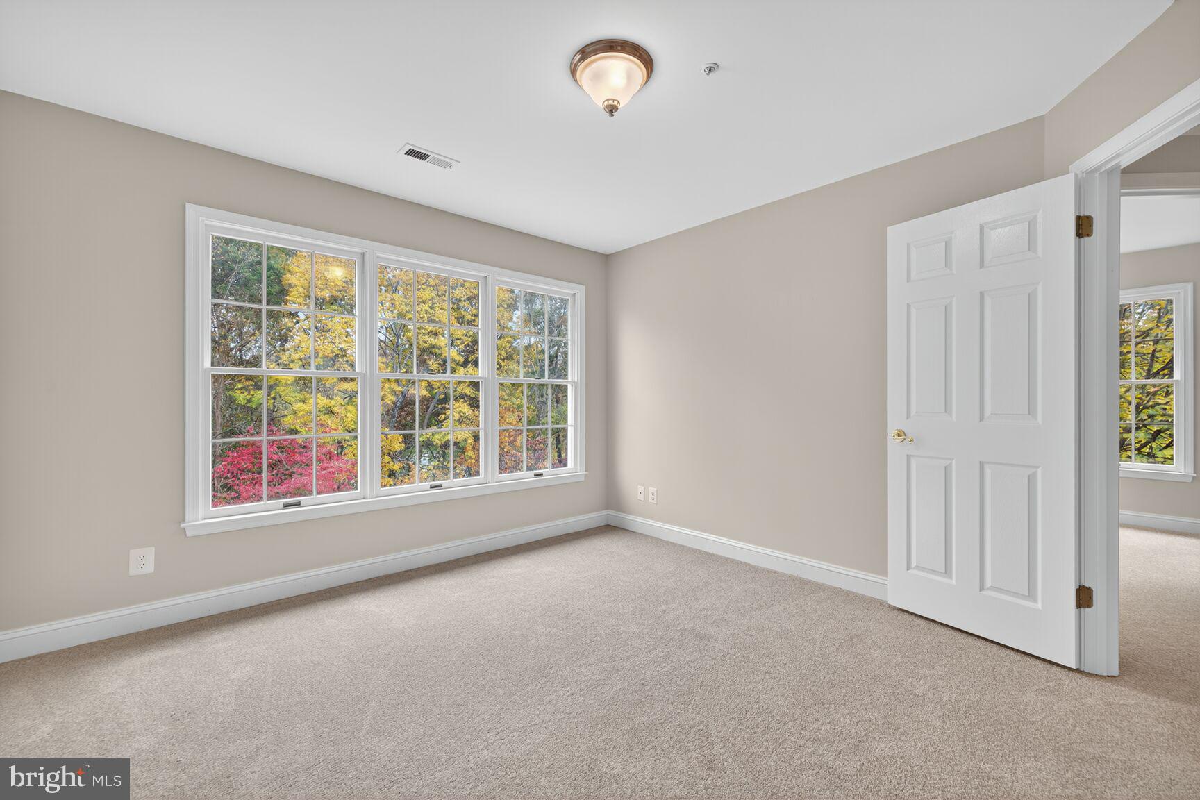 DECOVERLY ADVENTURE - Residential