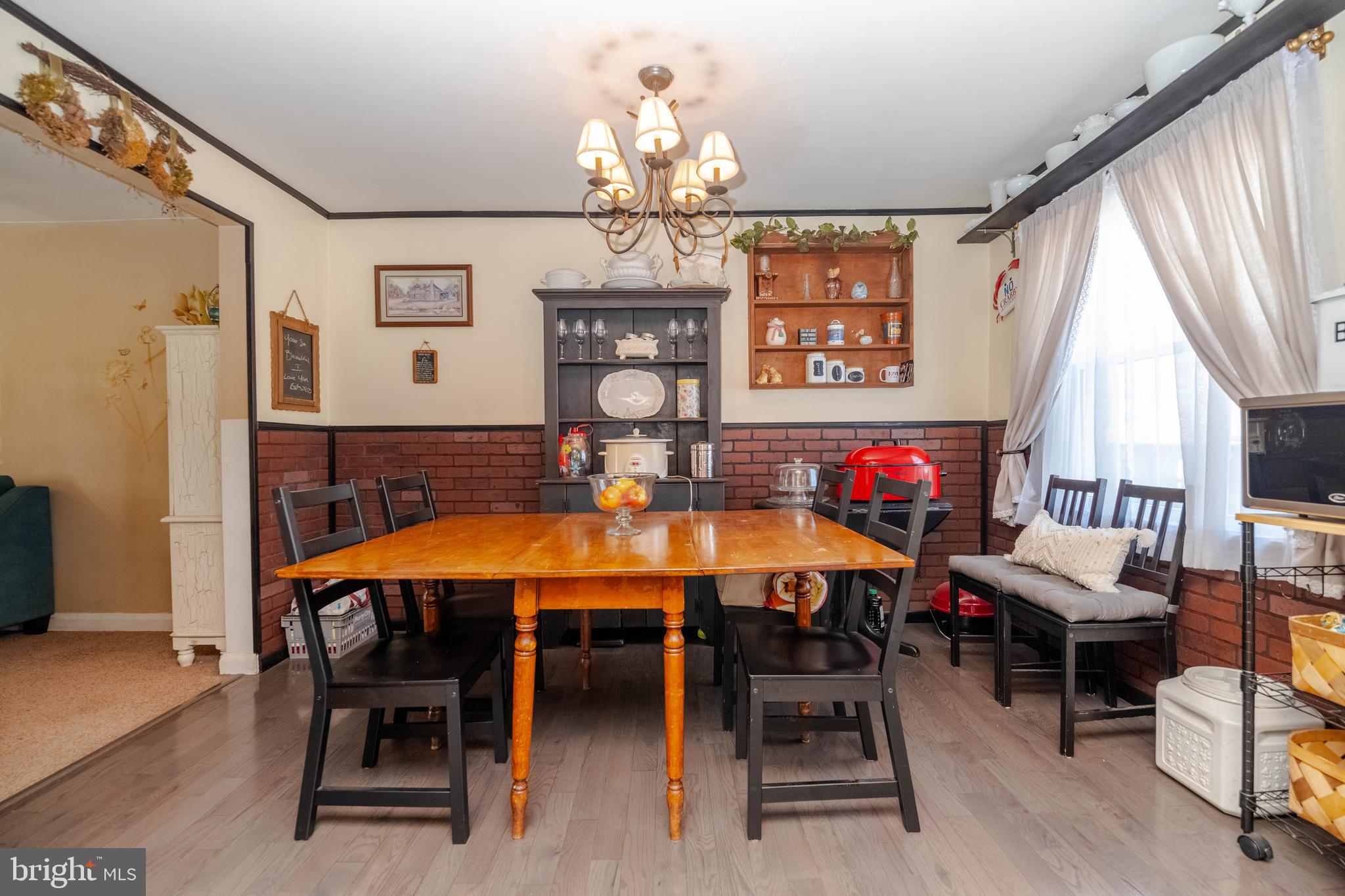 MIDDLESEX - Residential