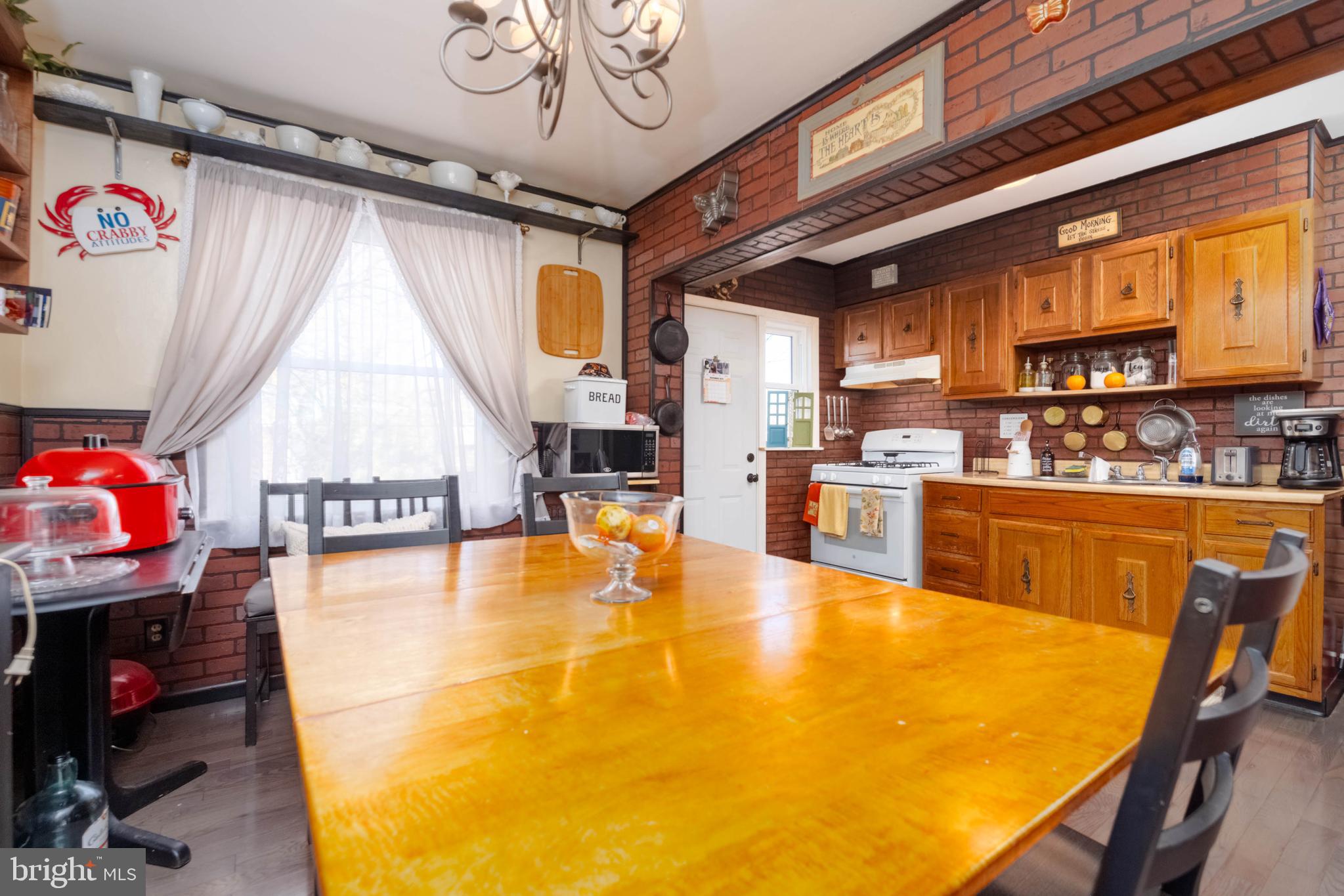 MIDDLESEX - Residential