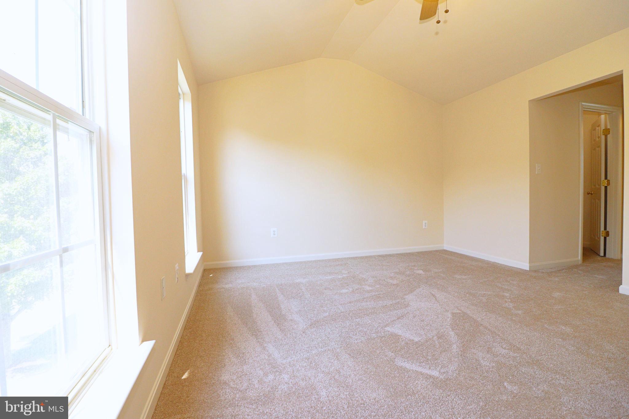 HUNTFIELD - Residential