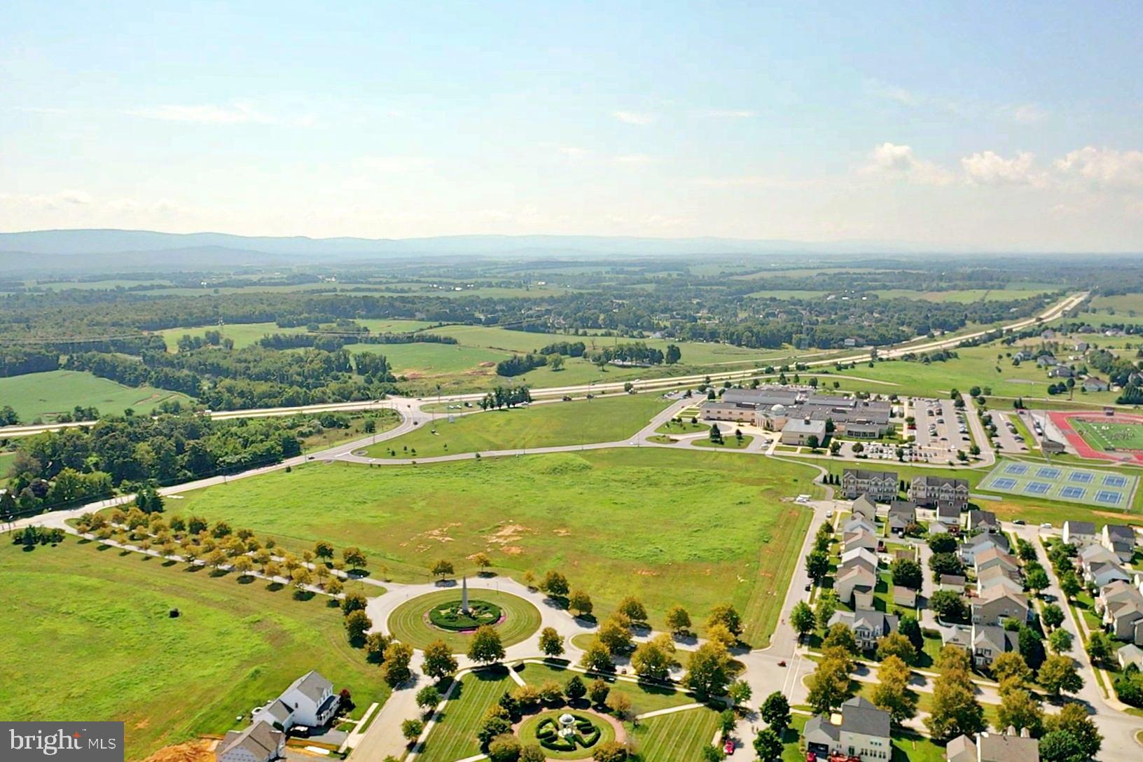 HUNTFIELD - Residential