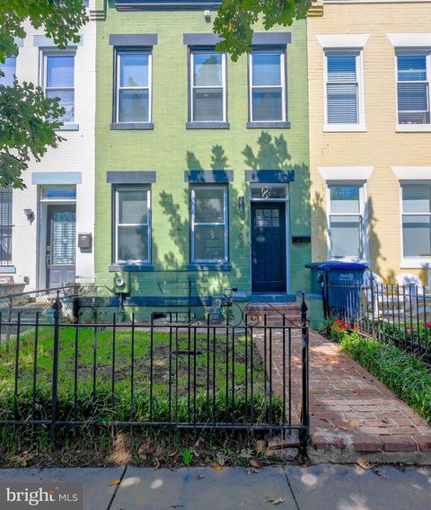 1702 A STREET SE WASHINGTON DC 20003