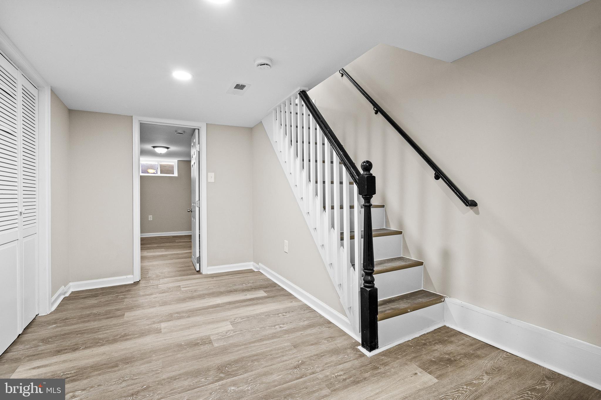 BROADWAY EAST - Residential