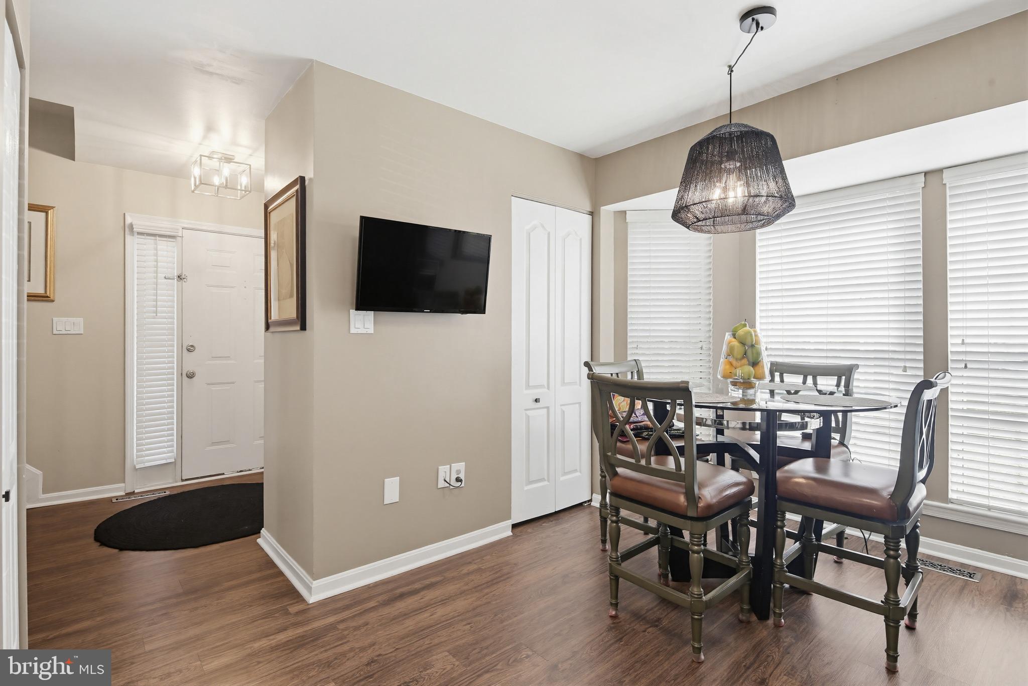 TIMBERGROVE - Residential