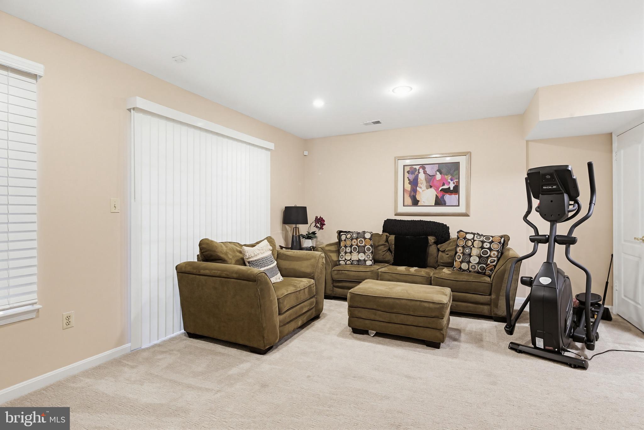 TIMBERGROVE - Residential