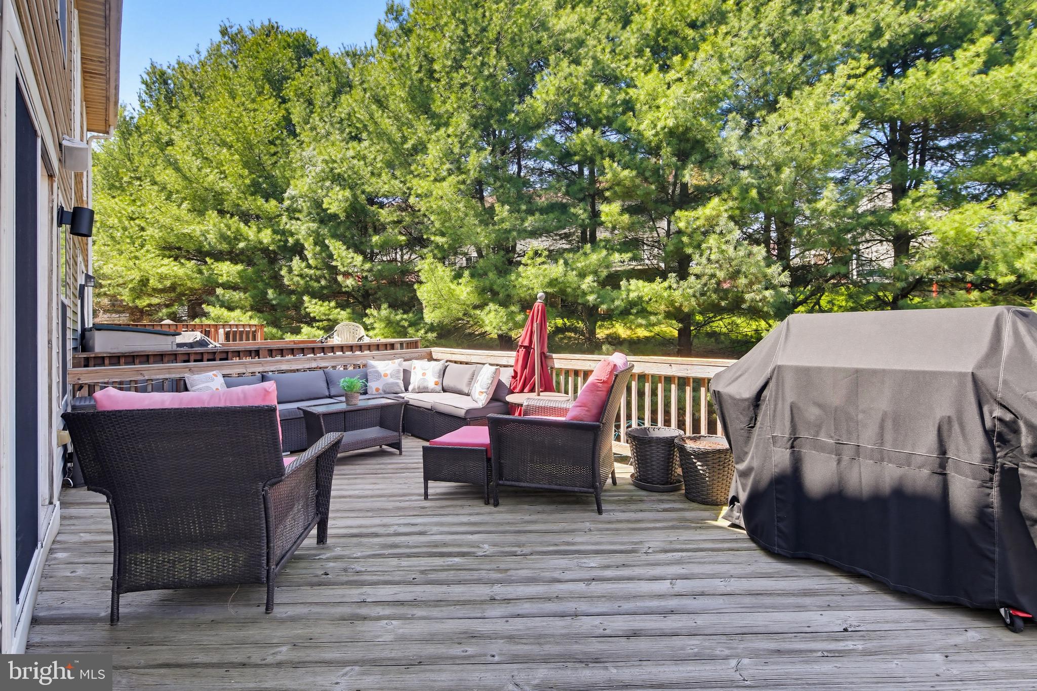 TIMBERGROVE - Residential